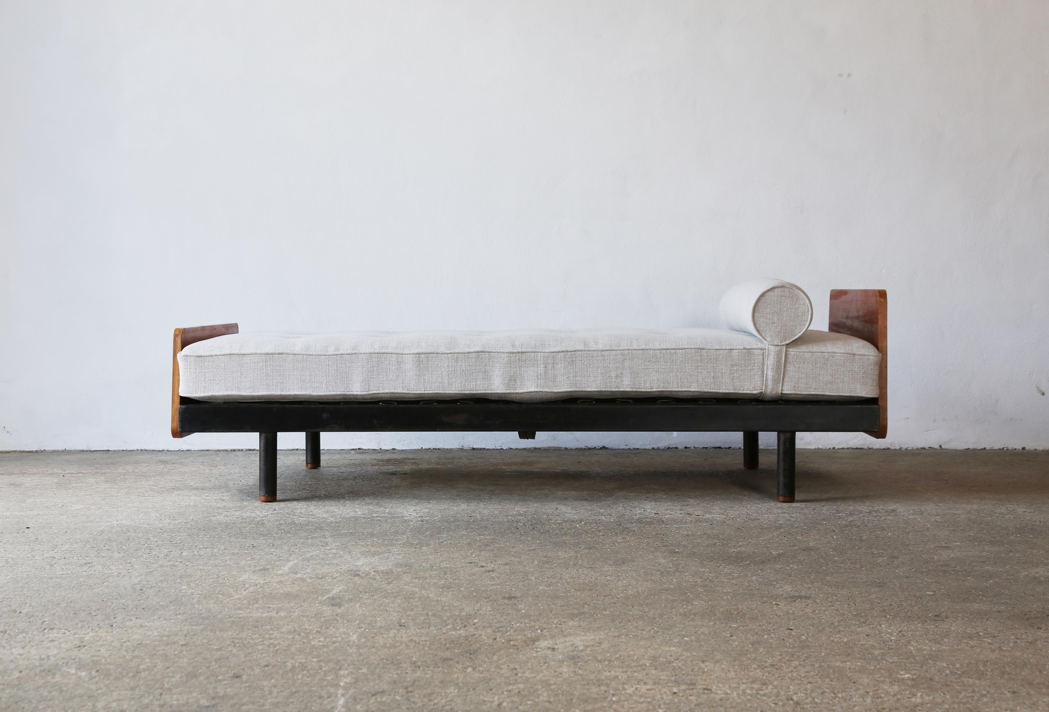 Jean Prouvé Scal No. 452 Daybed, 1950s For Sale 6