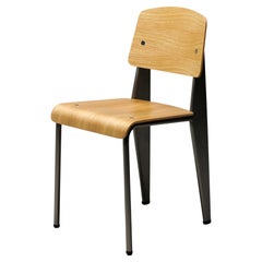 Silla Jean Prouvé Standard Limited Acero RAW y roble natural by Vitra