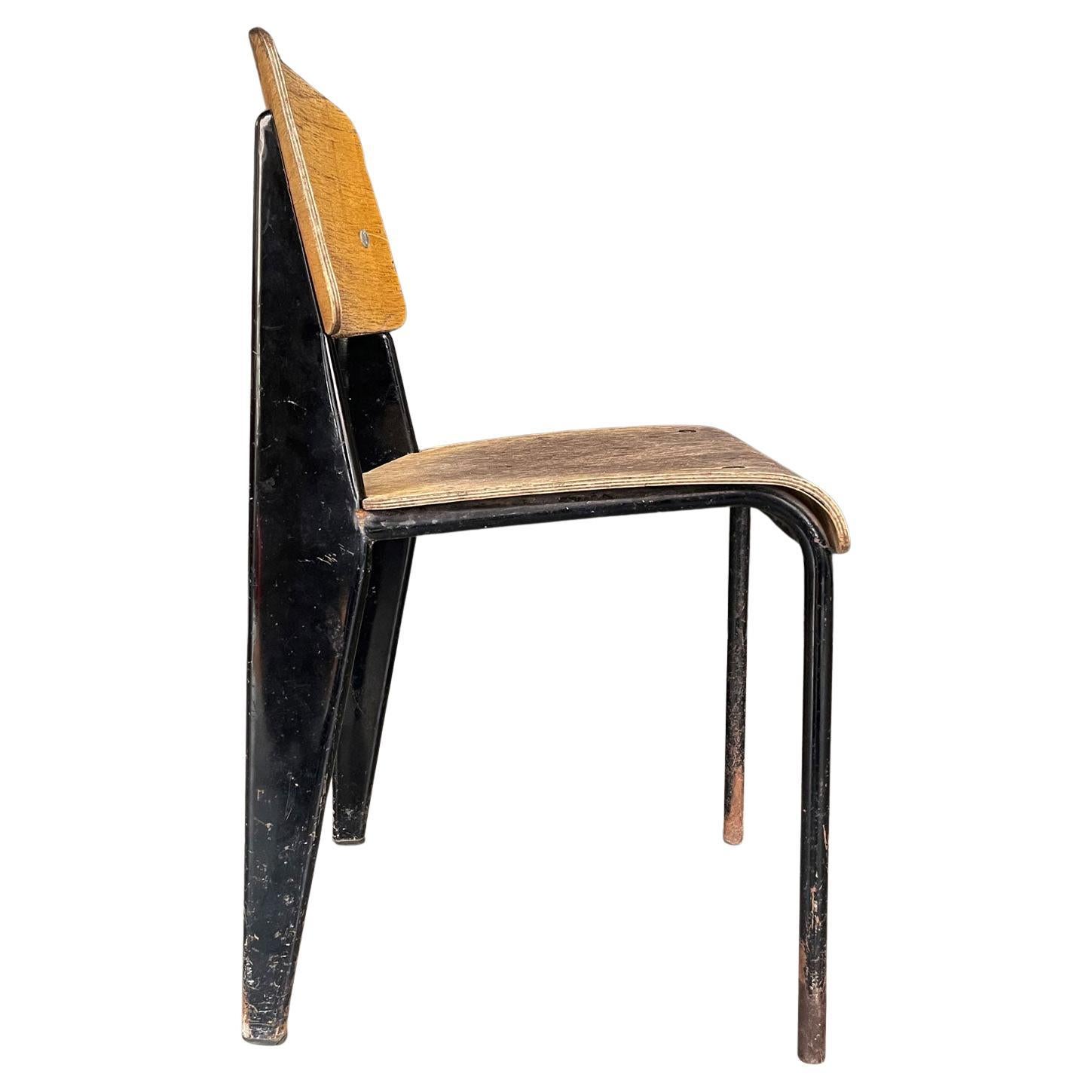 Sedia Standard Metropole di Jean Prouvé, Model No. 305