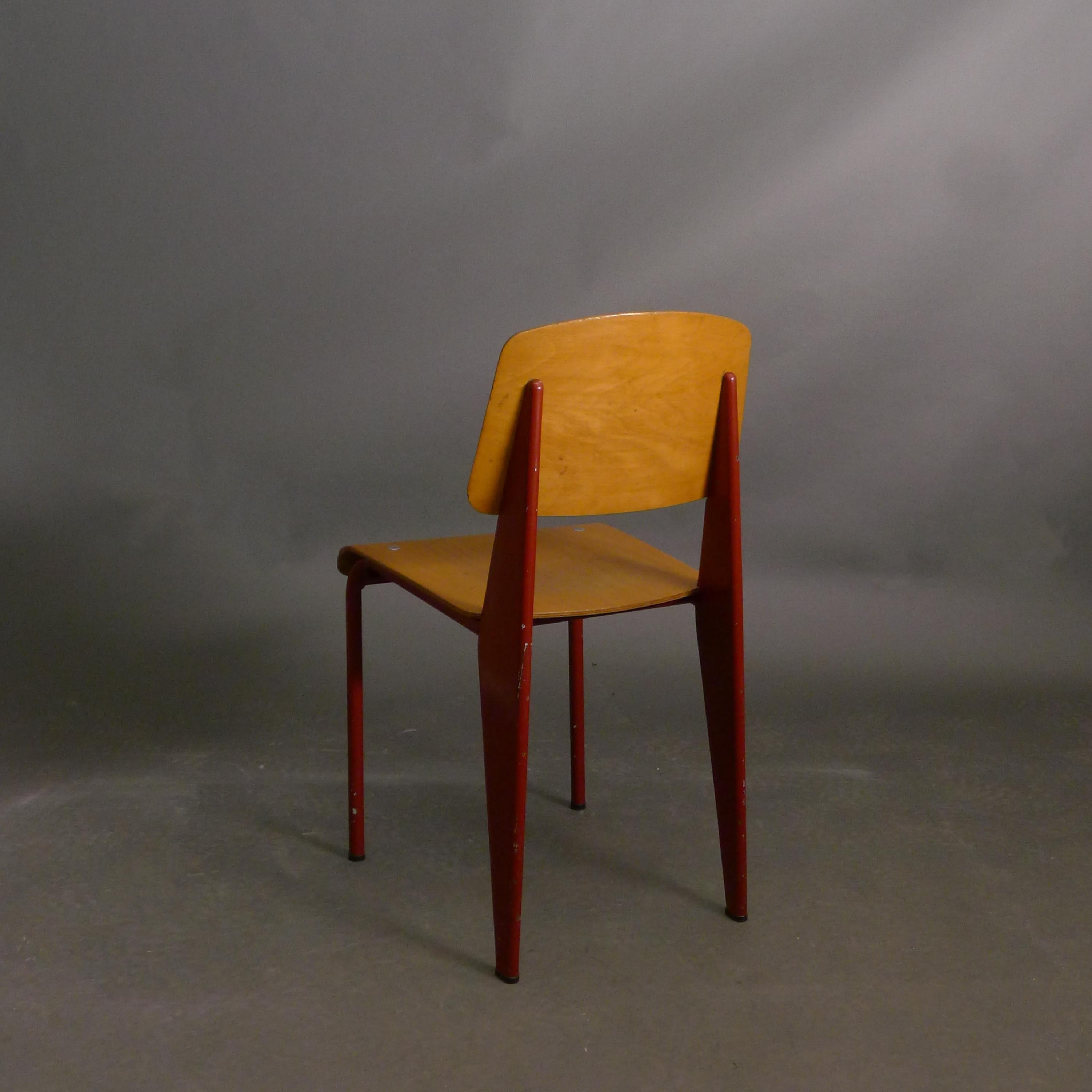 Jean Prouvé, Standard Chair, Metropole No.305, 1950s Original In Good Condition In Wargrave, Berkshire