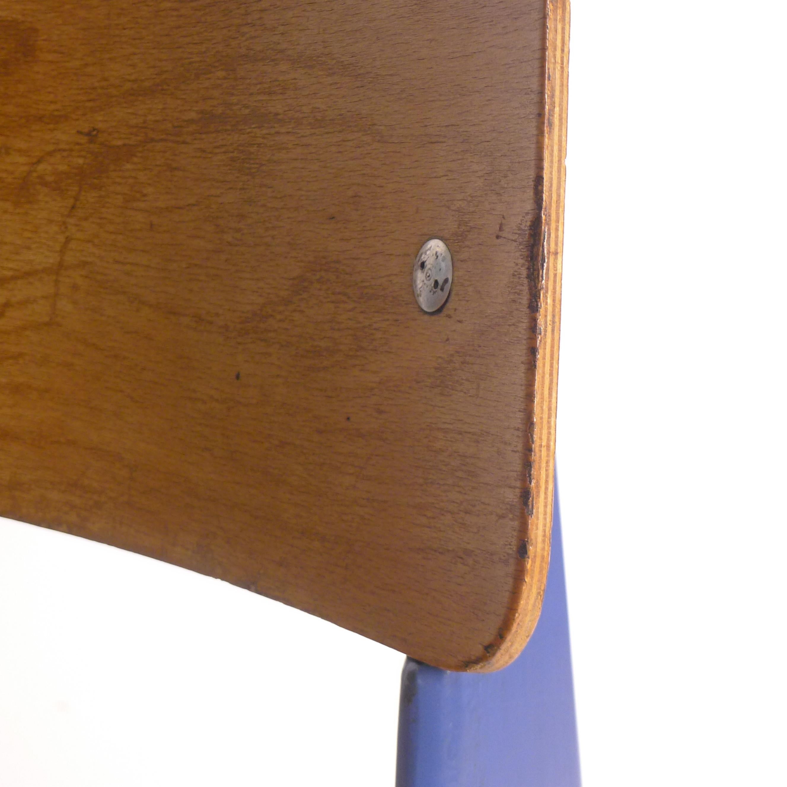 Jean Prouvé, Standard Chair, model 305, from the CEA, Marcoule, authentic c.1954 10