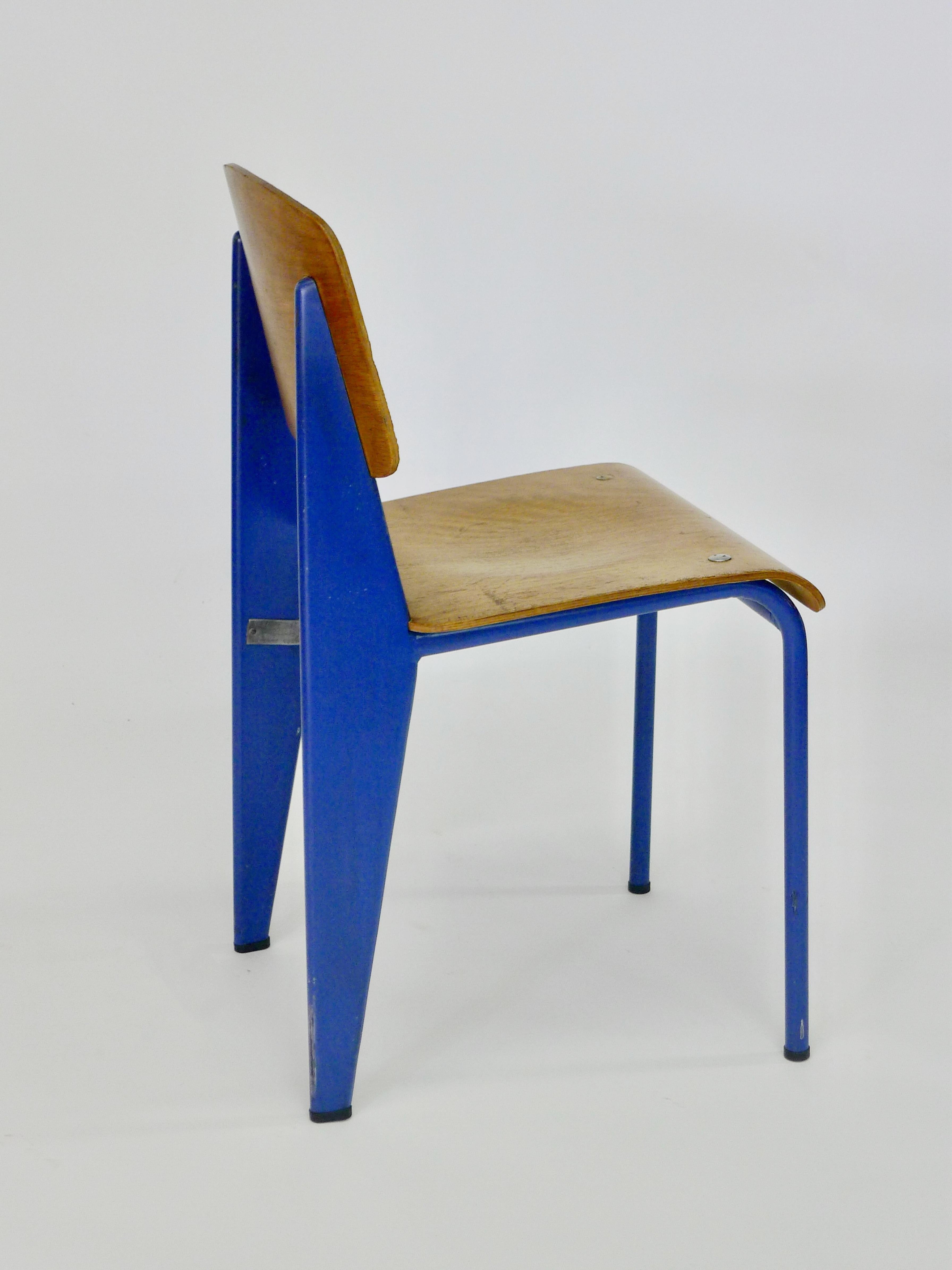 Jean Prouvé, Standard Chair, model 305, from the CEA, Marcoule, authentic c.1954 In Good Condition In Wargrave, Berkshire