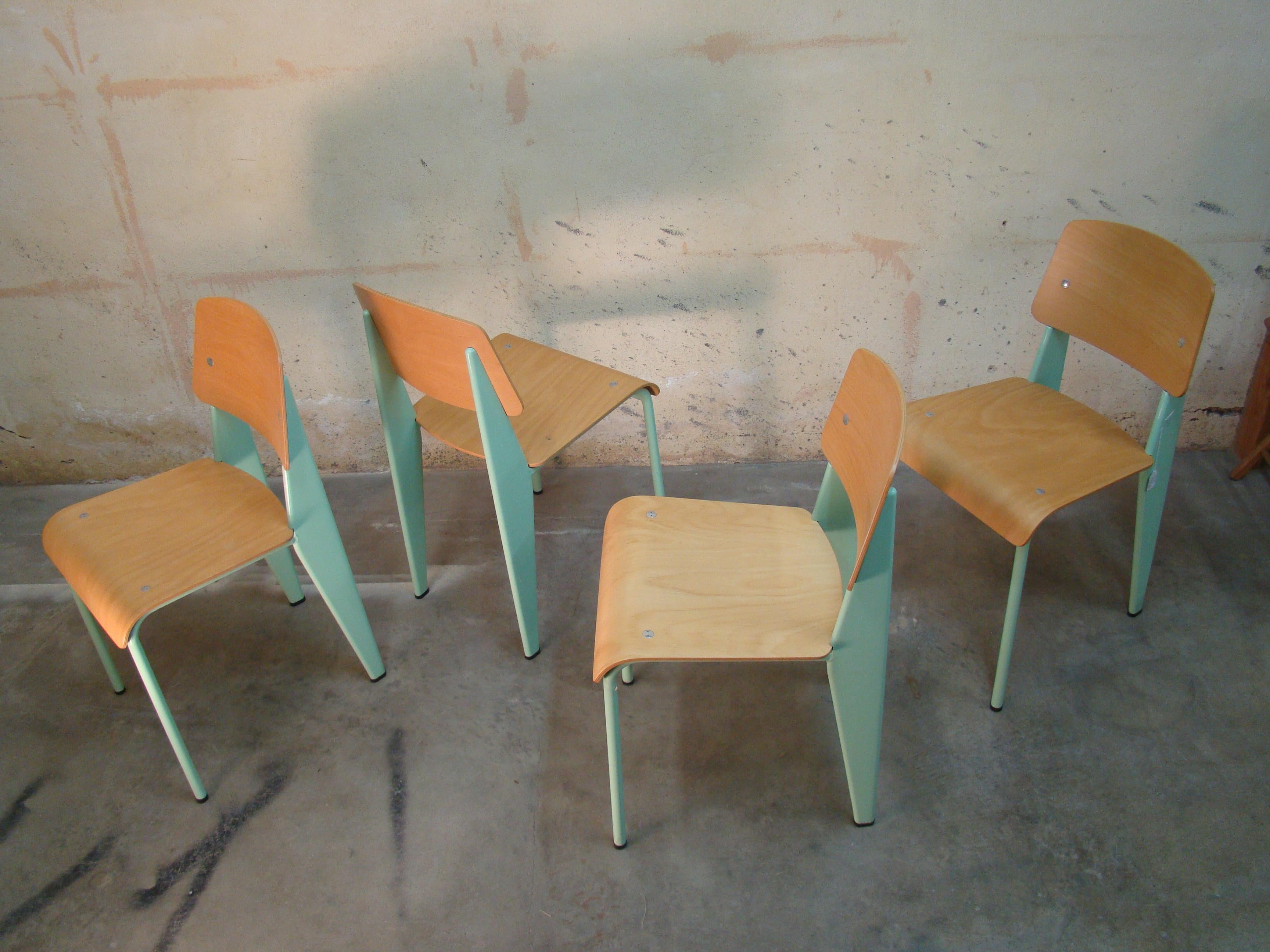 Jean Prouvé Standard Chairs 6