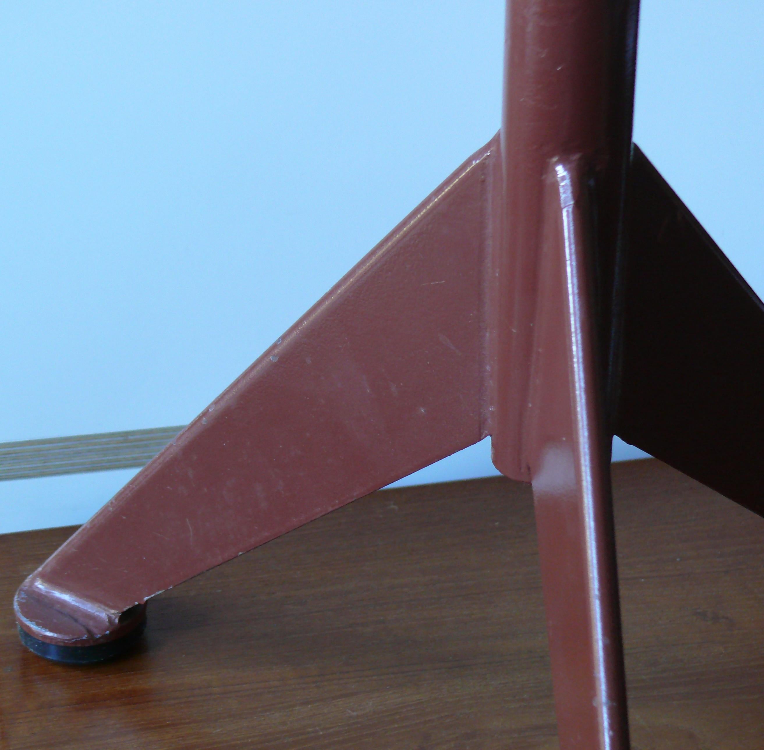 Tabouret Jean Prouvé pour AB Obelberg Olsen, Suède, années 1930 en vente 4