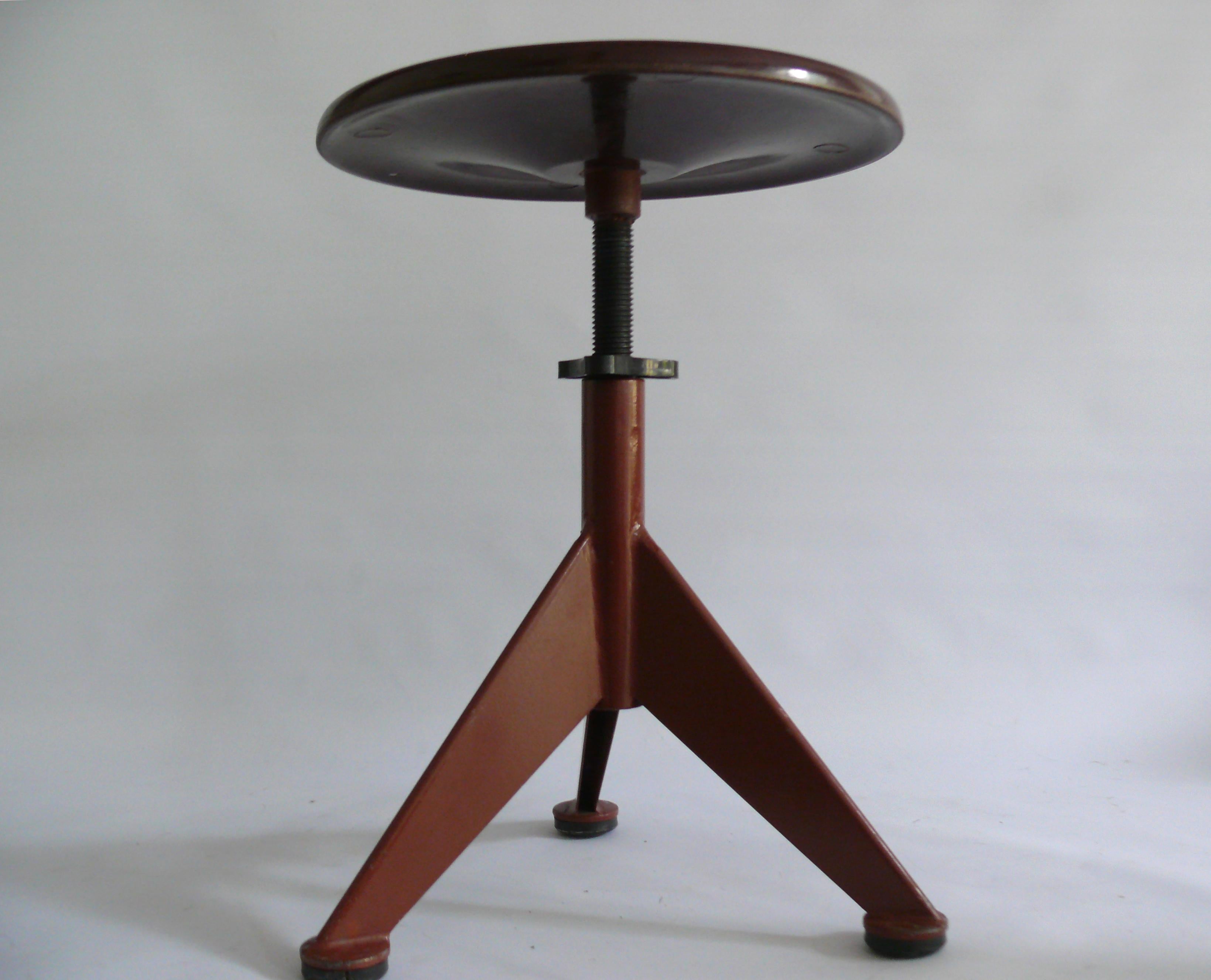 Industriel Tabouret Jean Prouvé pour AB Obelberg Olsen, Suède, années 1930 en vente