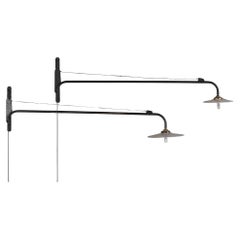 Jean Prouve Stil Swing Arm Jib-Wandleuchter mit Vintage- Reflektor