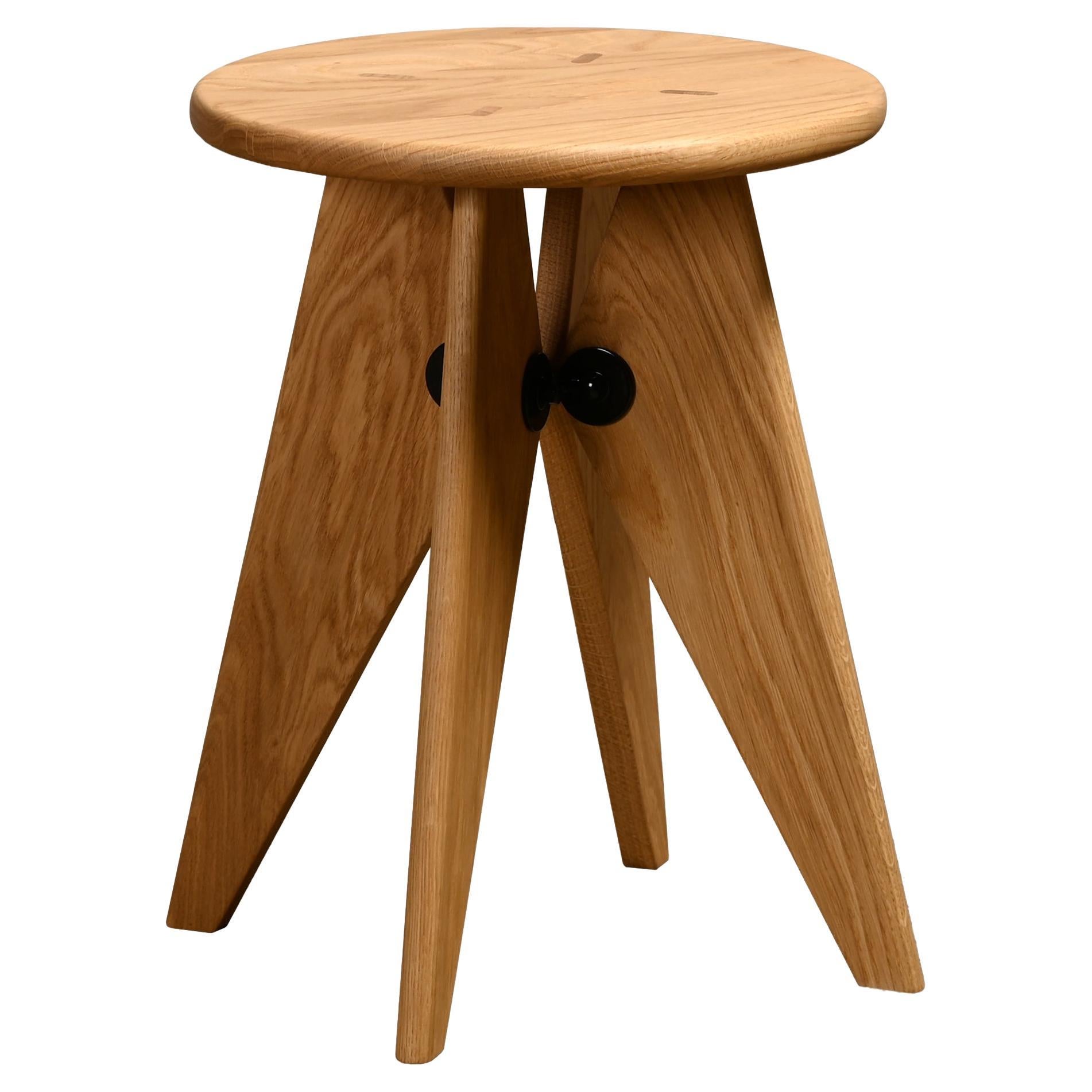 Jean Prouvé Tabouret Solvay / Bois Stool in solid natural Oak for Vitra For Sale