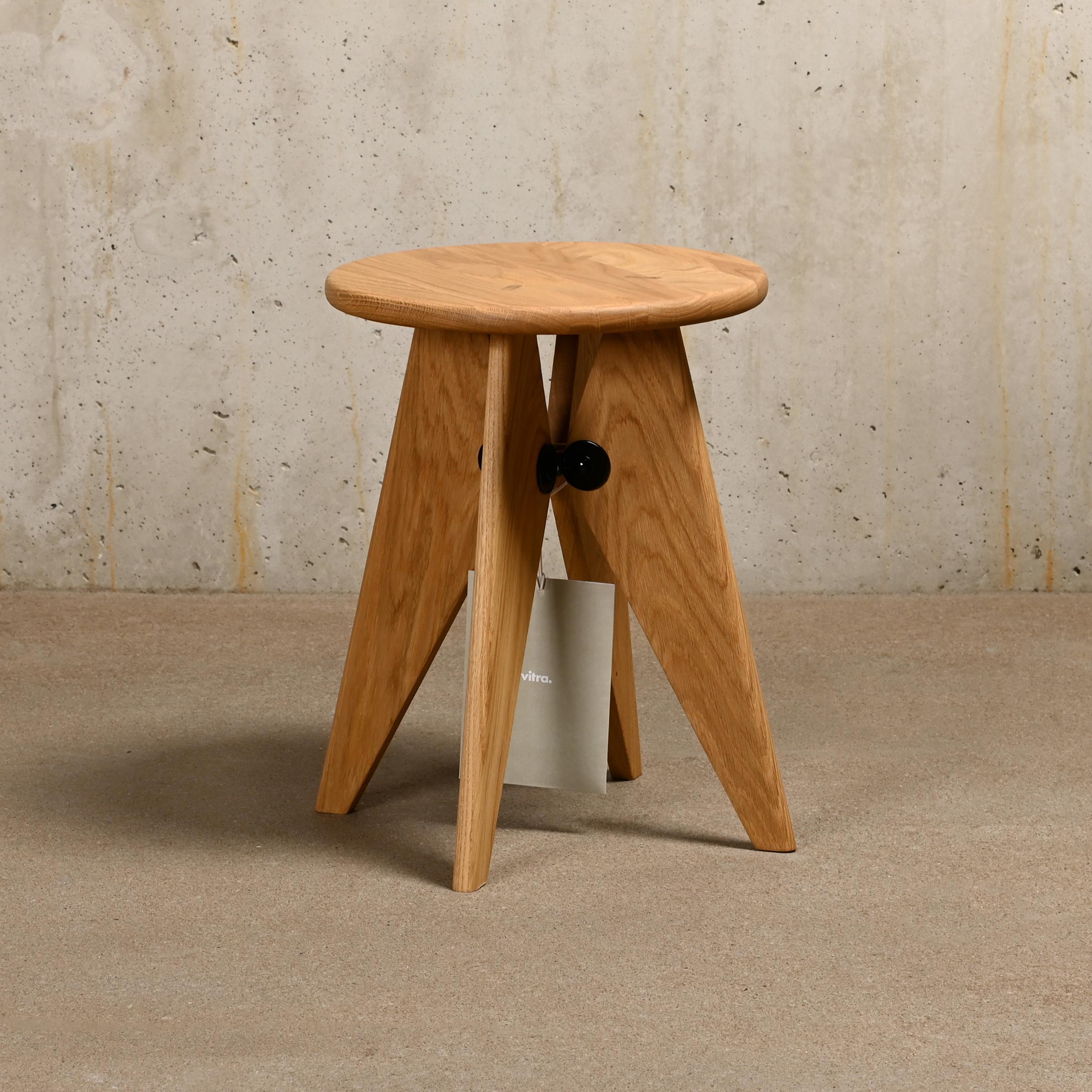 German Jean Prouvé Tabouret Solvay / Bois Stool in Solid Natural Oak by Vitra For Sale