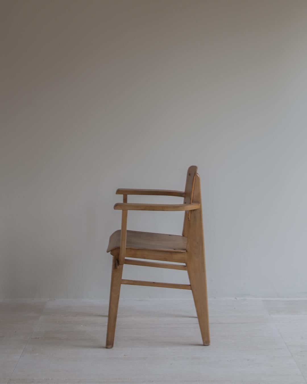 Attributed to Jean Prouvé - Tout Bois - Wooden Armchair - France circa 1950s For Sale 3