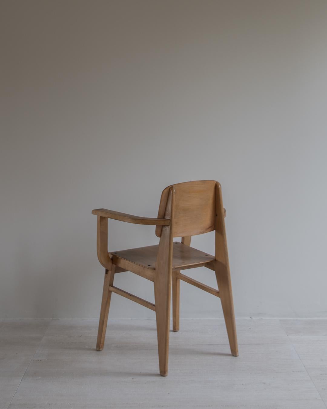 Attributed to Jean Prouvé - Tout Bois - Wooden Armchair - France circa 1950s For Sale 5