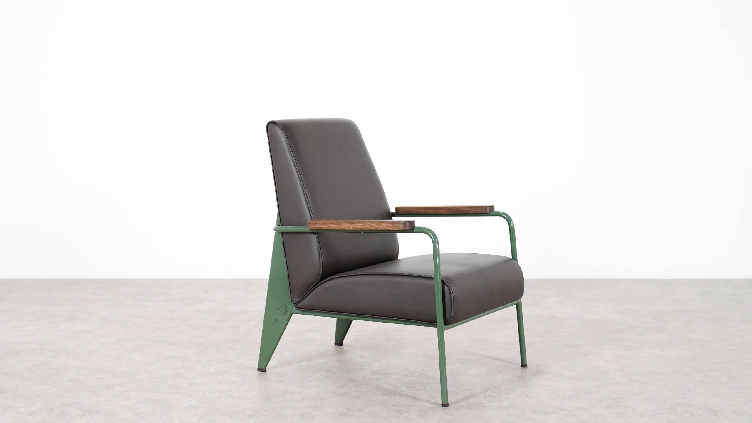 Jean Prouvé:: Fauteuil De Salon von Vitra:: Sessel in limitierter Auflage von G-Star 5
