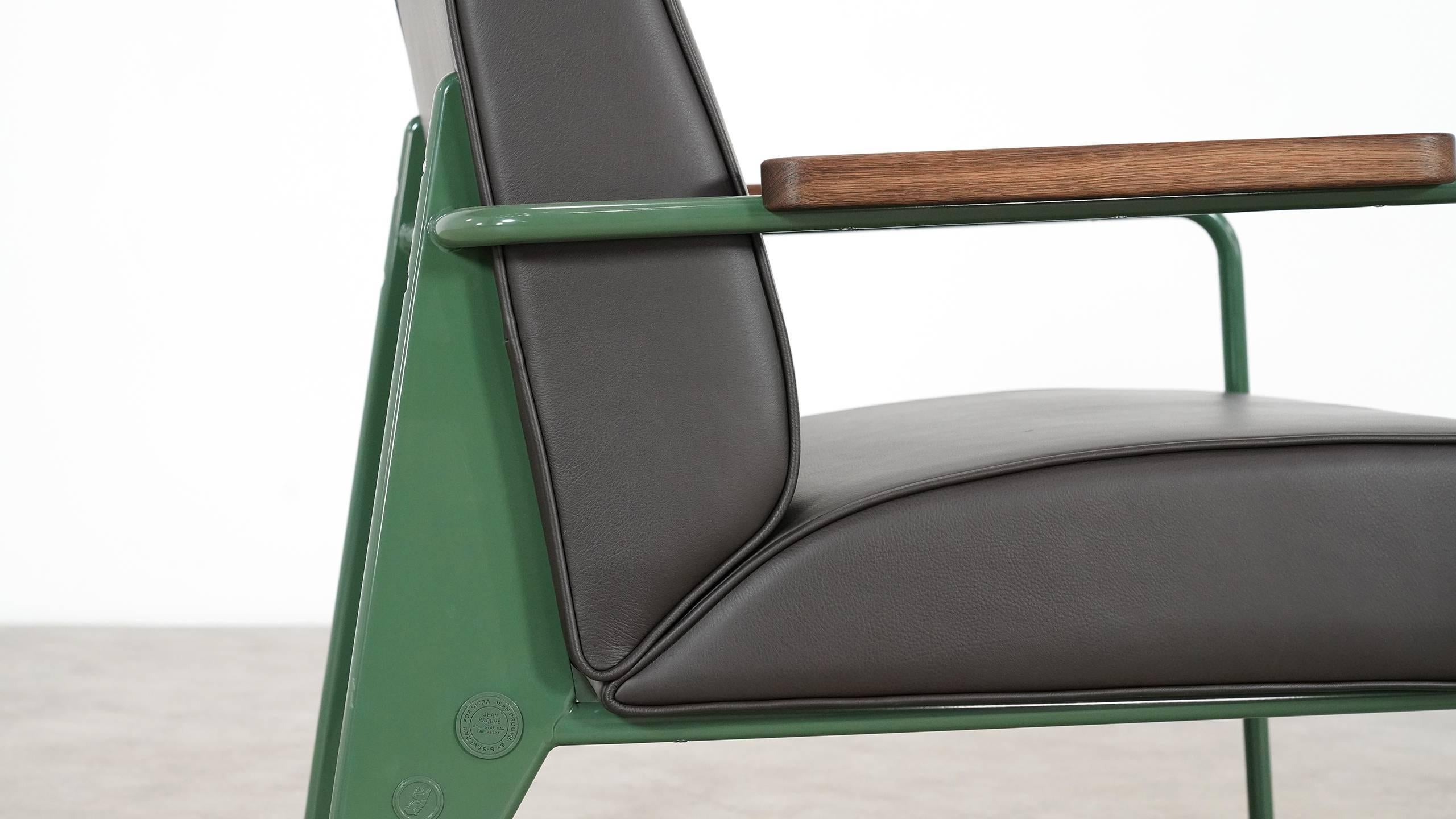 Jean Prouvé:: Fauteuil De Salon von Vitra:: Sessel in limitierter Auflage von G-Star 7