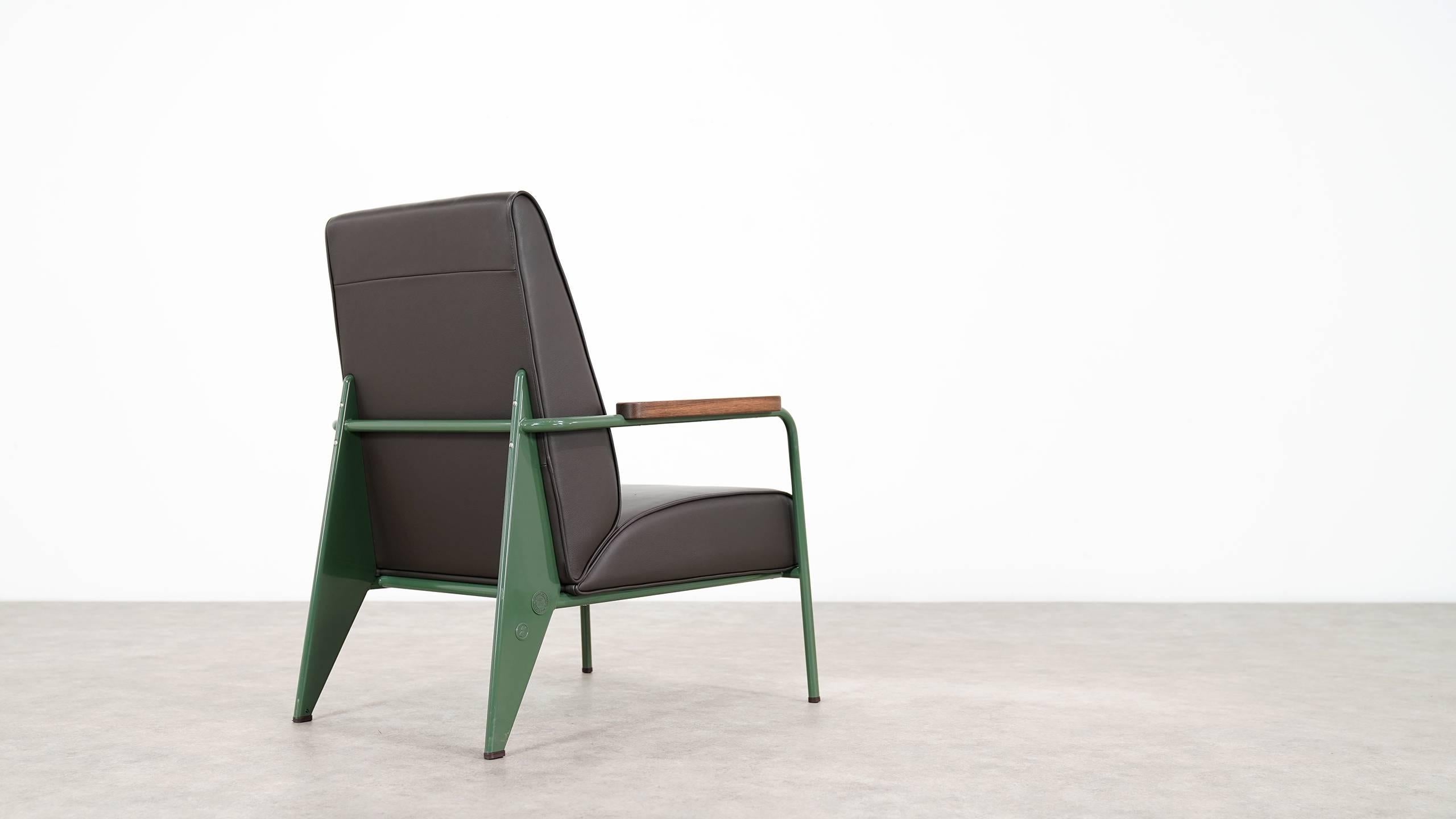 Jean Prouvé:: Fauteuil De Salon von Vitra:: Sessel in limitierter Auflage von G-Star 8