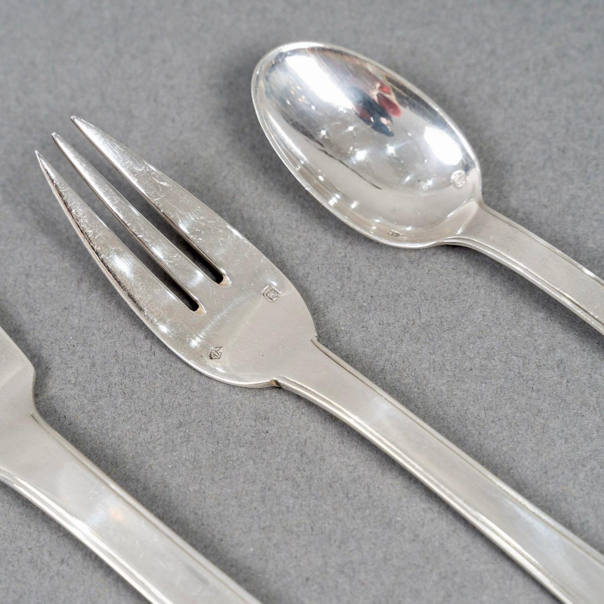 20ième siècle Jean Puiforcat Art Deco Couverts Papyrus Dinard Sterling Silver 131 Pces