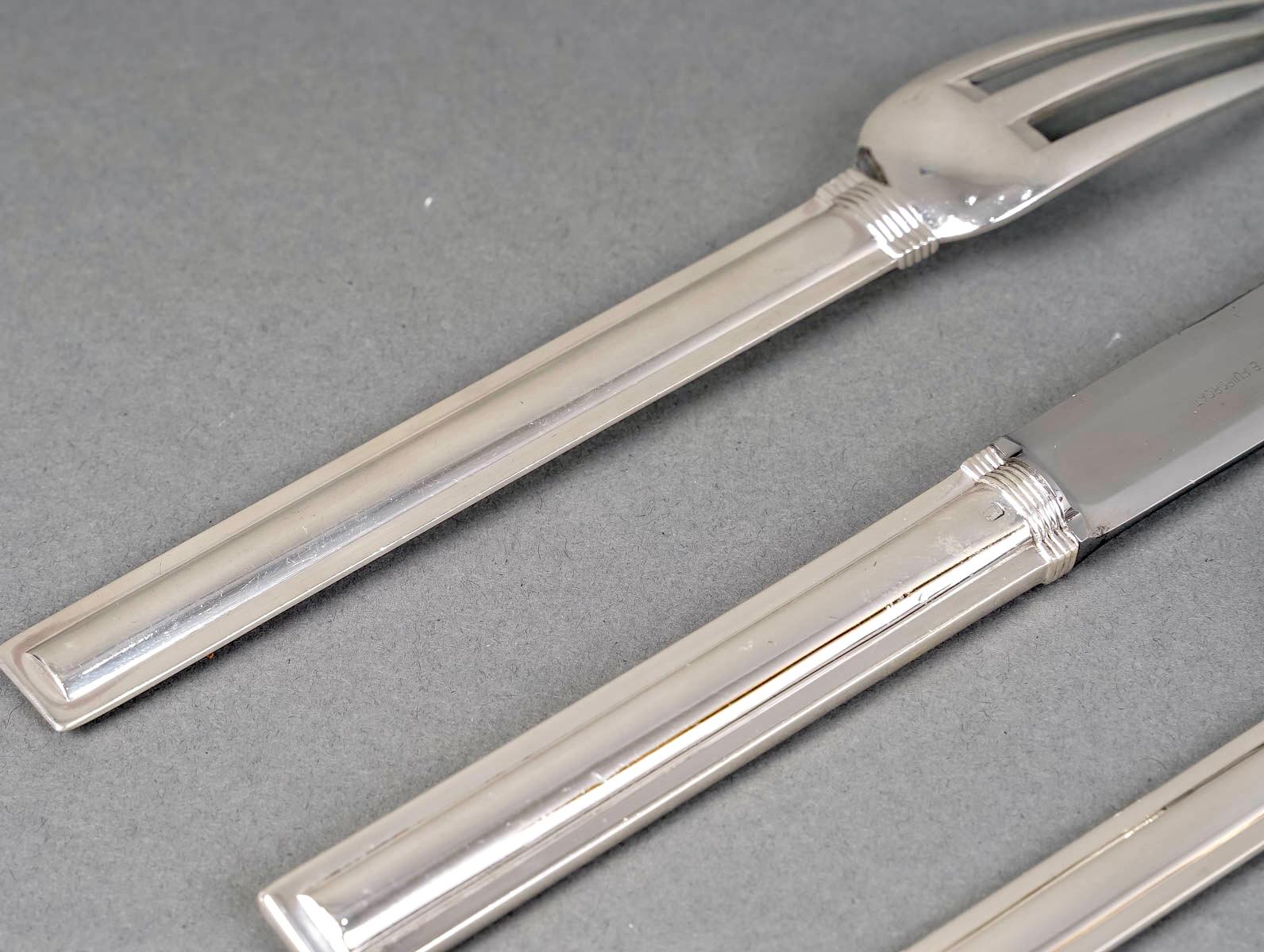 Jean Puiforcat - Art Deco Cutlery Flatware Set Cannes Sterling Silver 61 Pieces For Sale 2