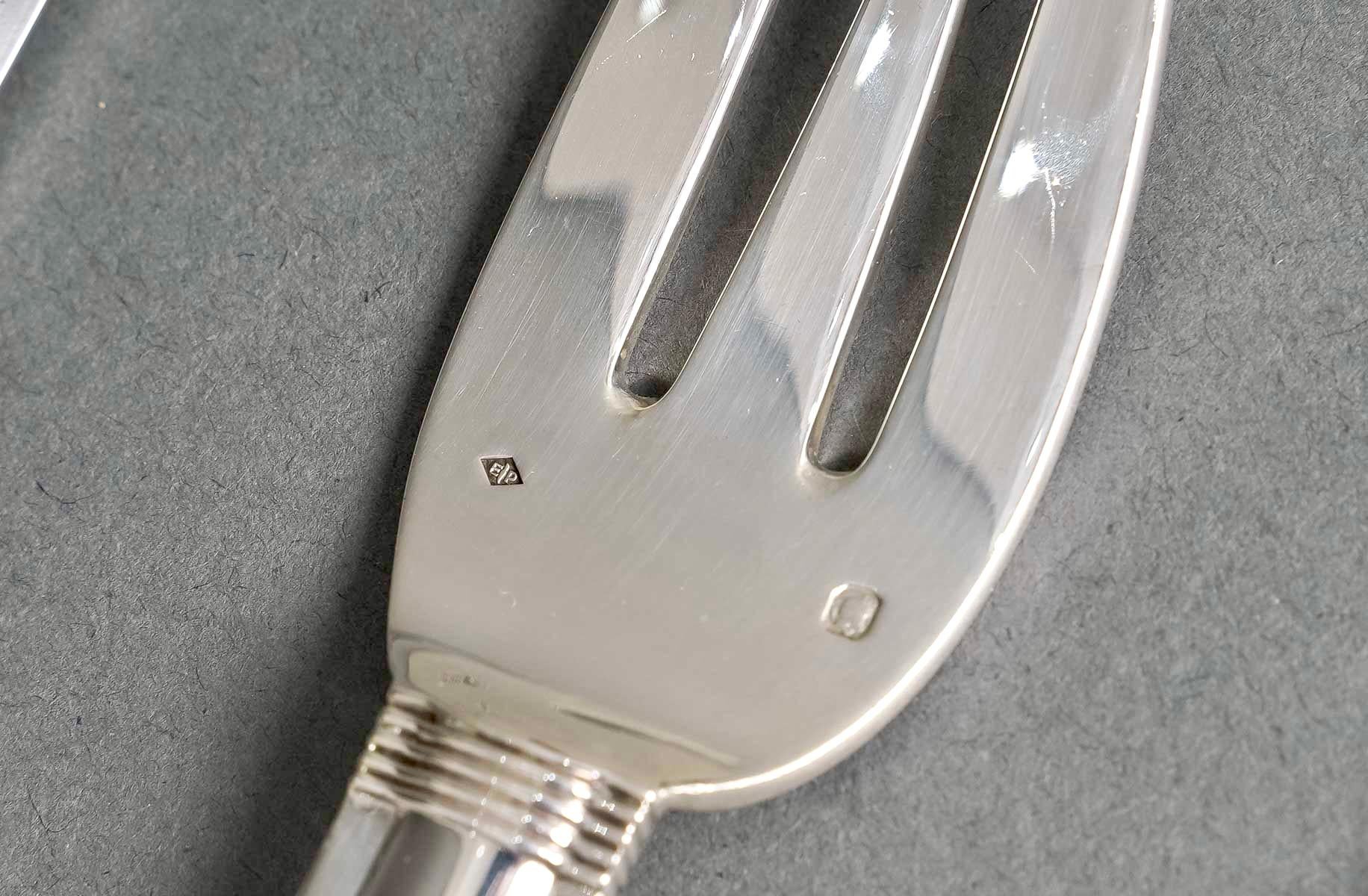 Jean Puiforcat - Art Deco Cutlery Flatware Set Cannes Sterling Silver 61 Pieces For Sale 3