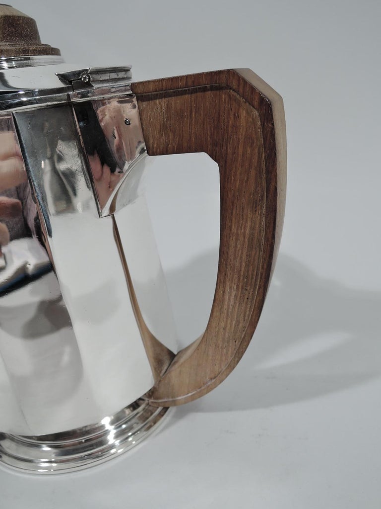Jean Puiforcat Super Stylish French Art Deco Silver Coffeepot For Sale 3