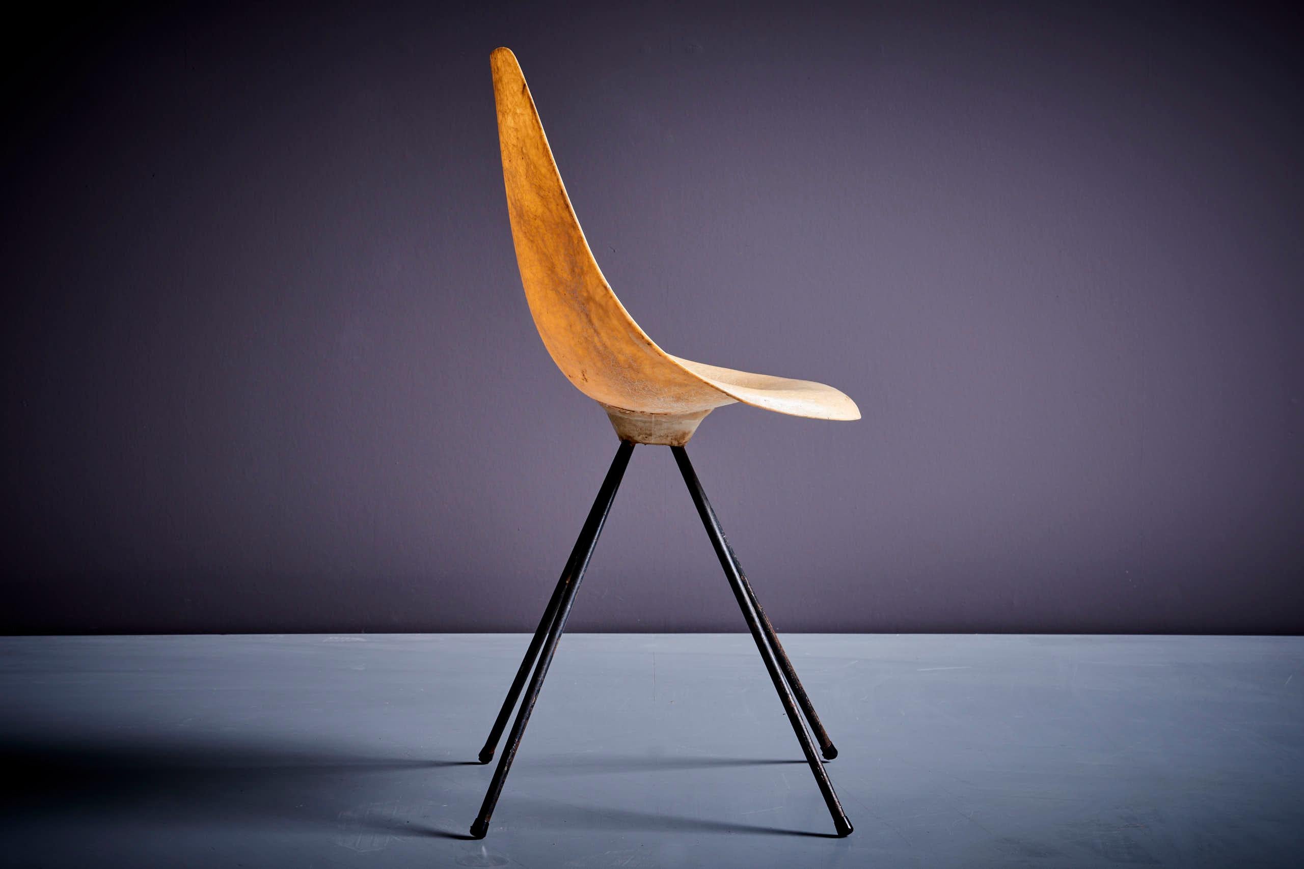 Mid-20th Century Jean-René Picard for S.E.T.A Fiberglass Chair France - 1950s For Sale