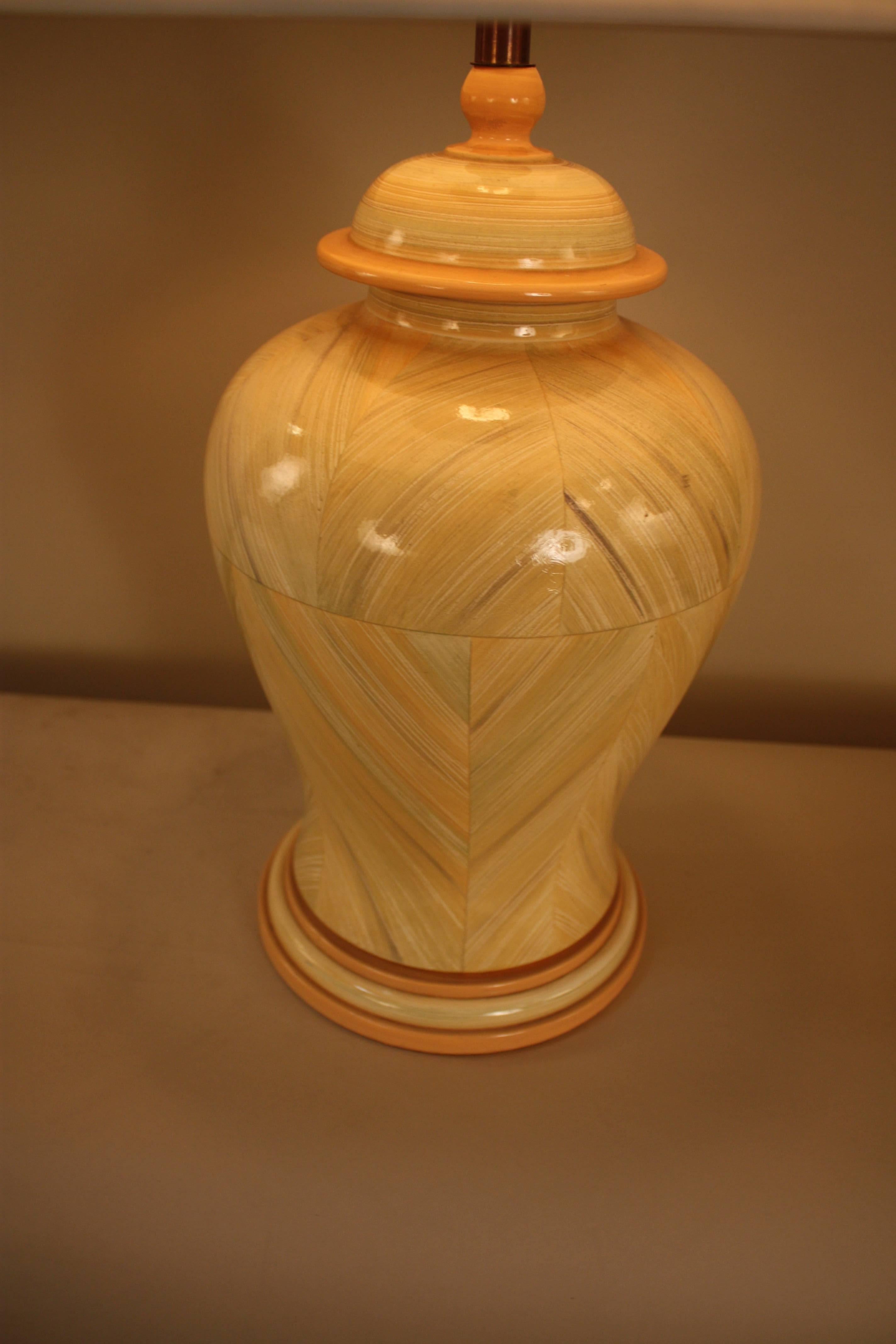 Jean Roger Faux Marble Pottery Table Lamp In Good Condition In Fairfax, VA