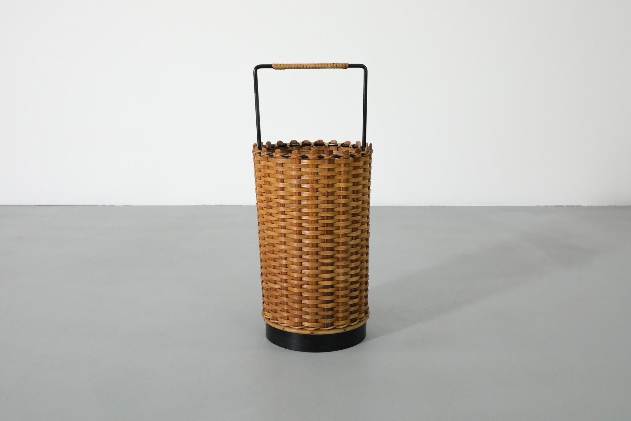 French Mid-Century Woven Rattan Basket or Umbrella Stand with Wrapped Handle For Sale 7