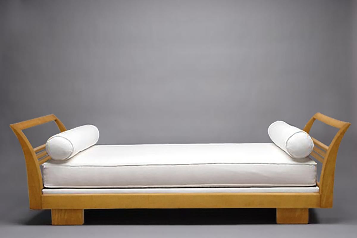 royere daybeds