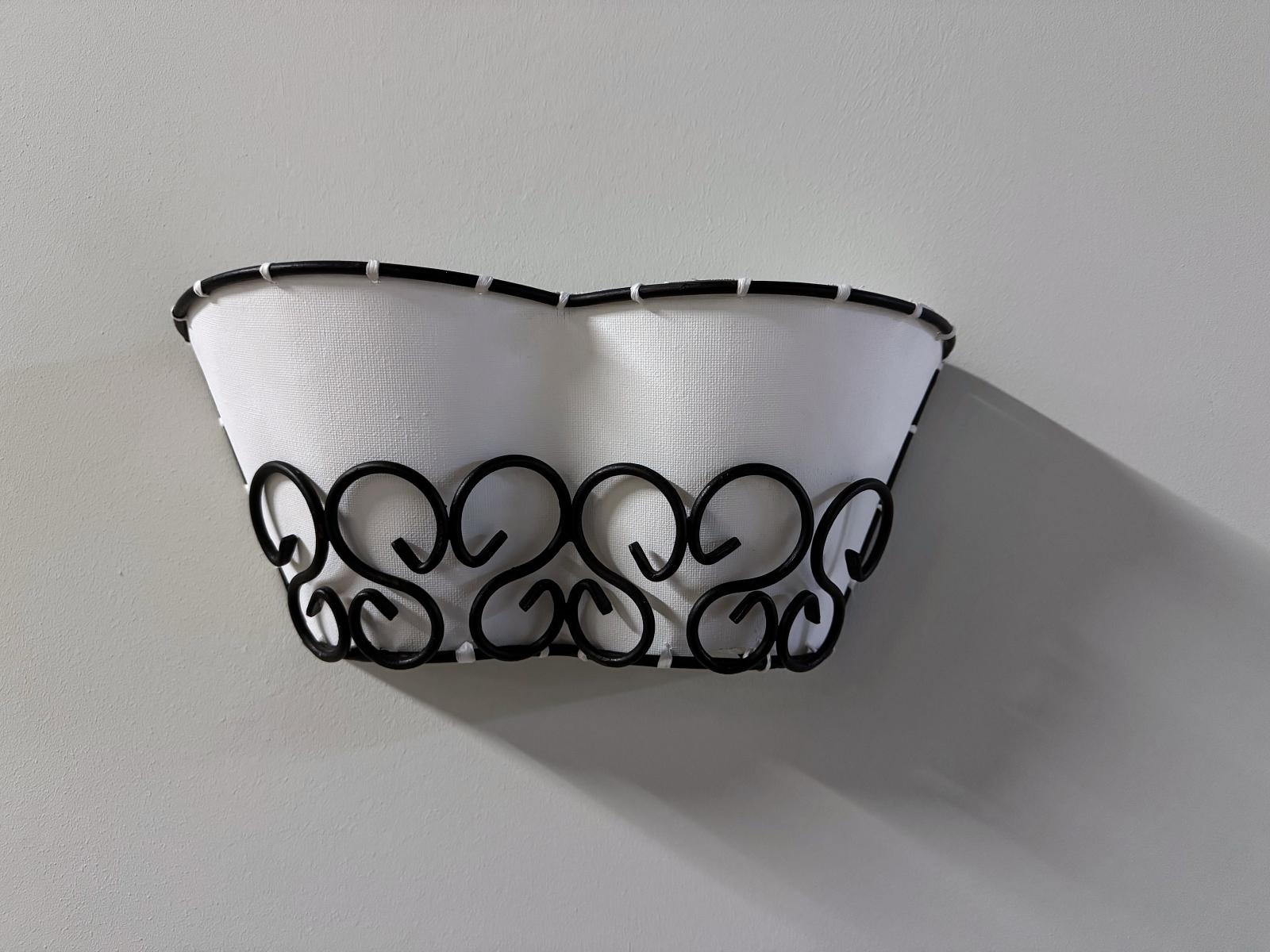 French MidCentury Modern Iron & Canvas Wall Lights, 1960s, France In Excellent Condition For Sale In Biebergemund, Hessen
