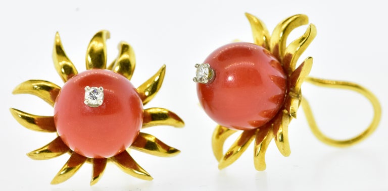 Jean Schlumberger 18K Gold, Diamond and Coral unusual Earrings, circa 1960. In Excellent Condition For Sale In Aspen, CO