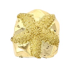 Jean Schlumberger for Tiffany & Co. Vintage 18 Karat Gold Starfish Pill Box