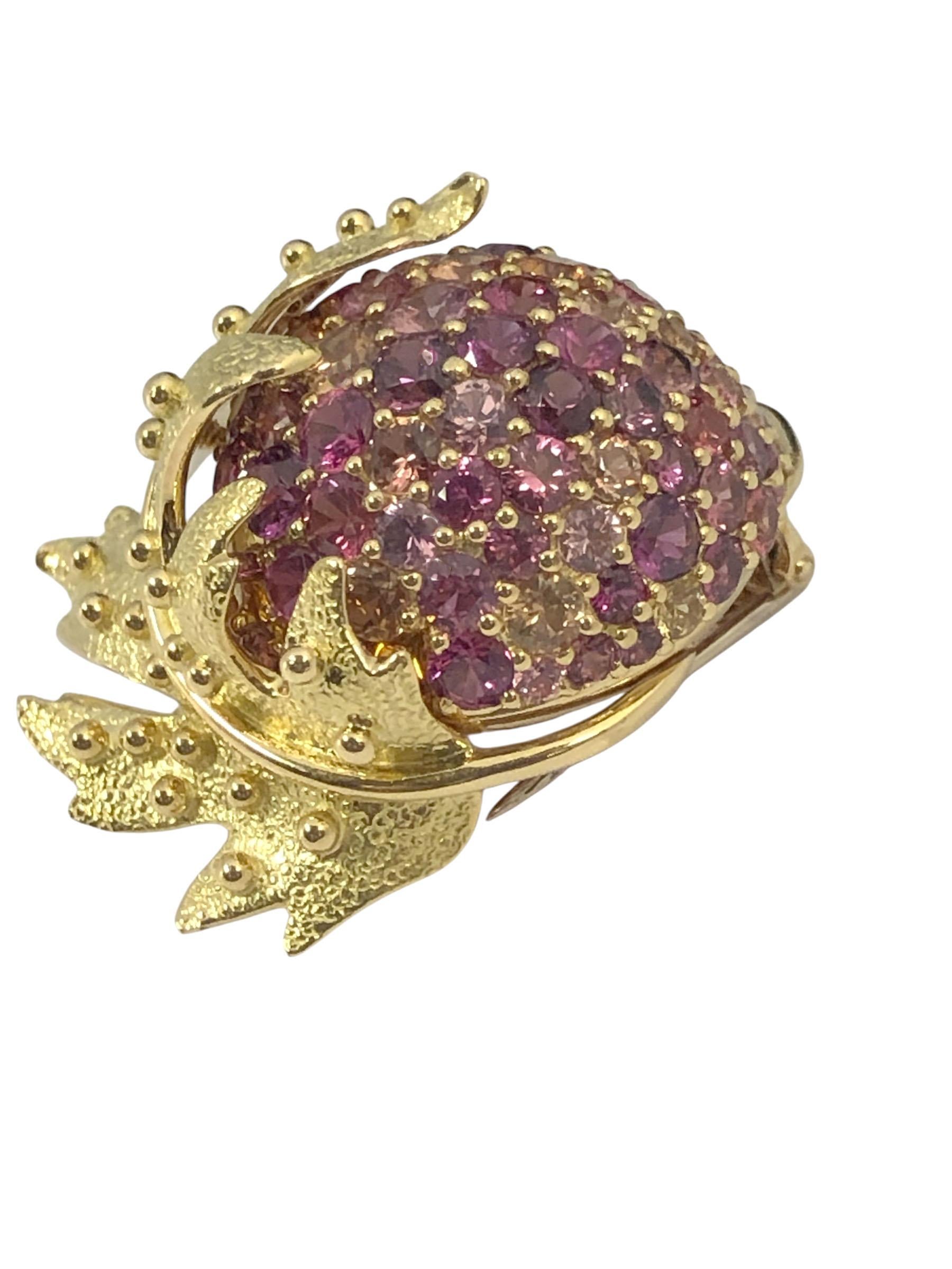 Jean Schlumberger for Tiffany & Company Broche en or et pierres précieuses Excellent état - En vente à Chicago, IL