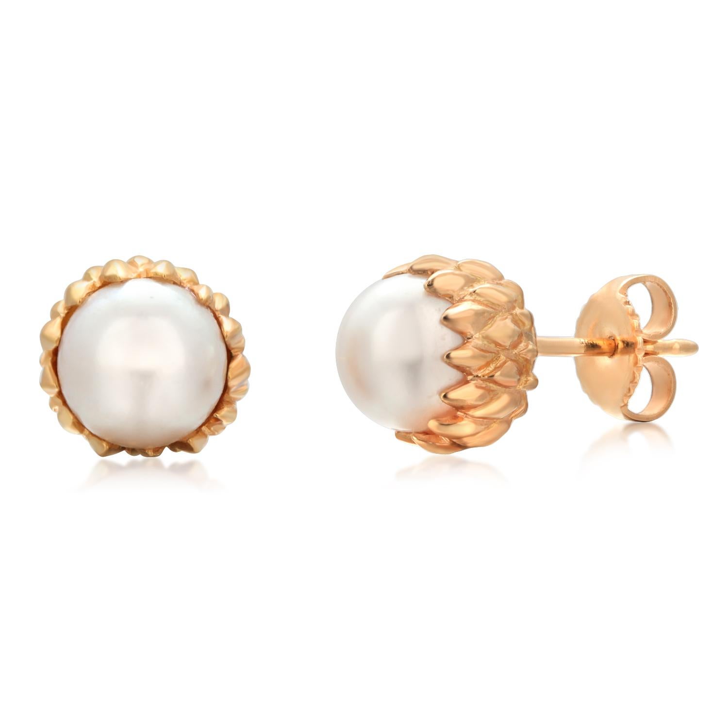 Jean Schlumberger for Tiffany Gold Cultured Pearl Acorn 0.40 Inch Wide Earrings  For Sale 3