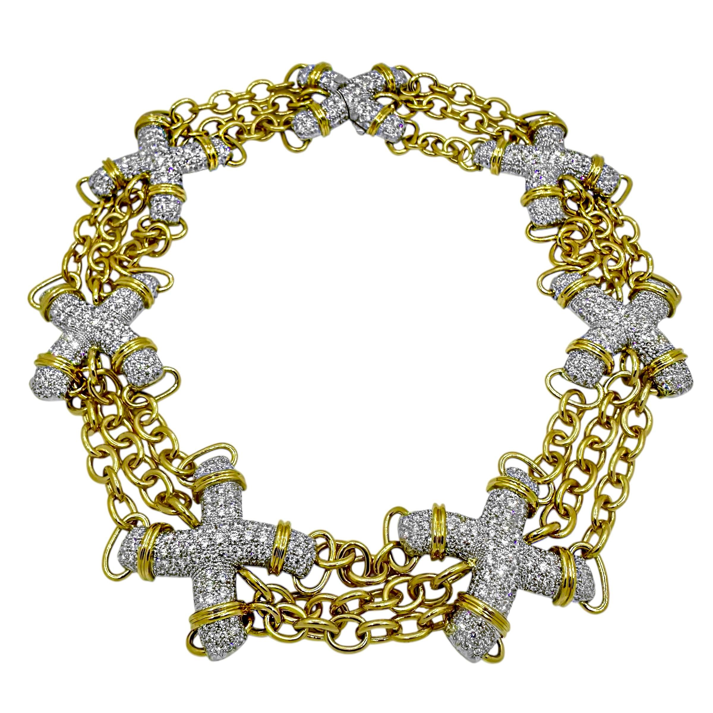 Questa straordinaria collana a X in oro giallo, platino e diamanti è un modello attuale creato da Jean Schlumberger per Tiffany & Co. Il Venerato Gioielliere Americano offre la collana a $240.000,00 sia in negozio che online. La collana è un  Una