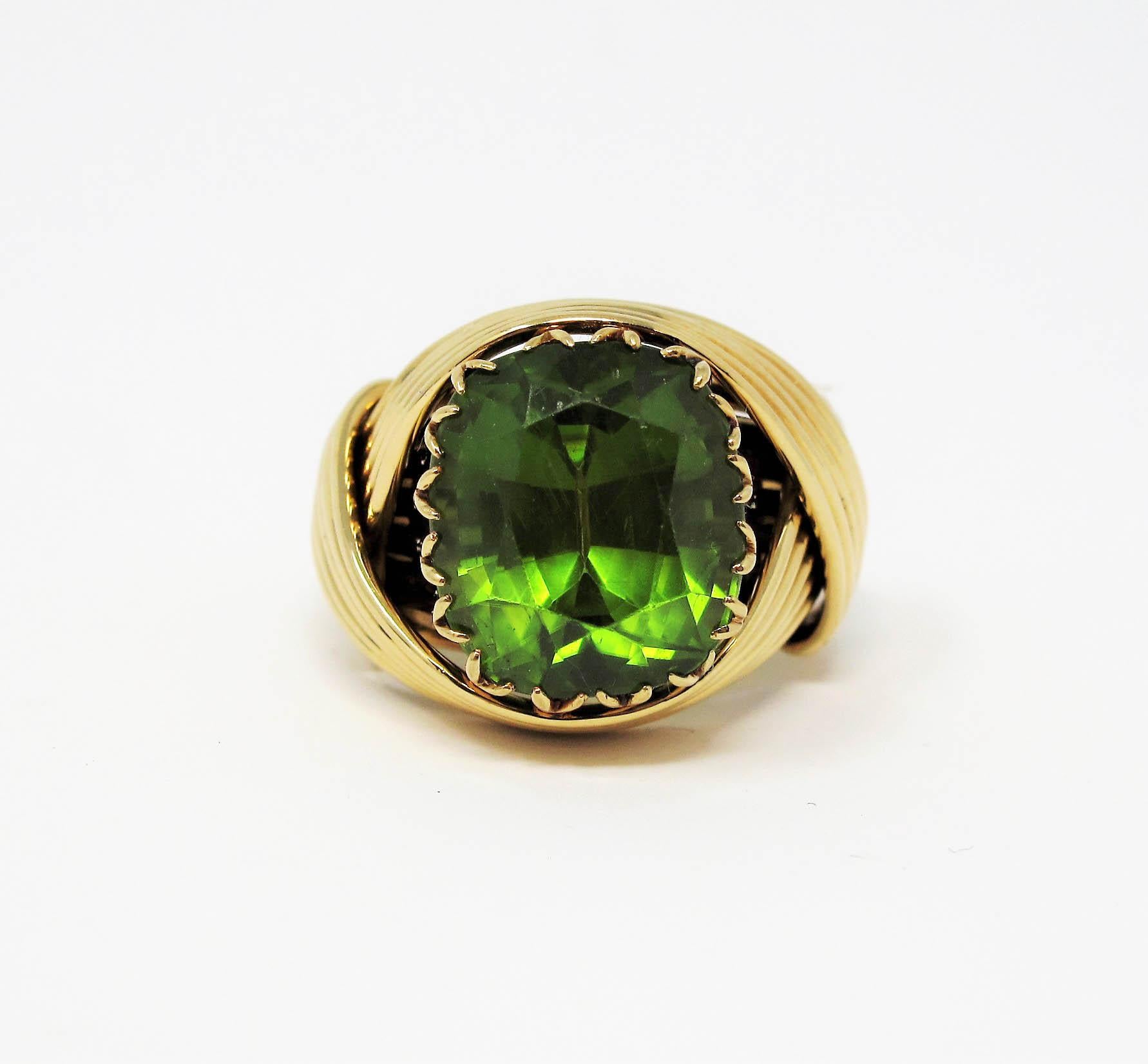 Jean Schlumberger Tiffany & Co. Peridot and 18 Karat Yellow Gold Cocktail Ring 2