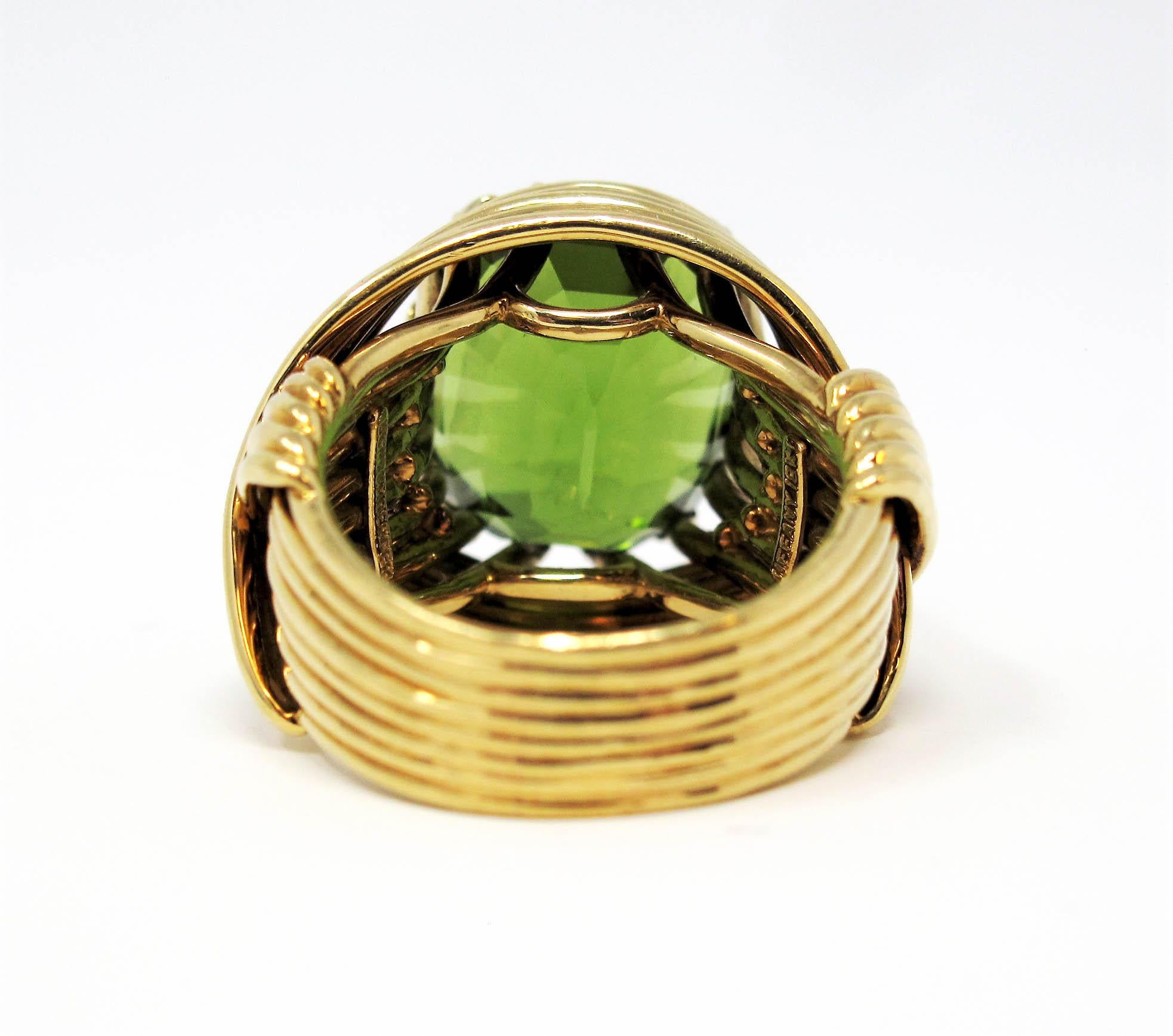 Women's Jean Schlumberger Tiffany & Co. Peridot and 18 Karat Yellow Gold Cocktail Ring
