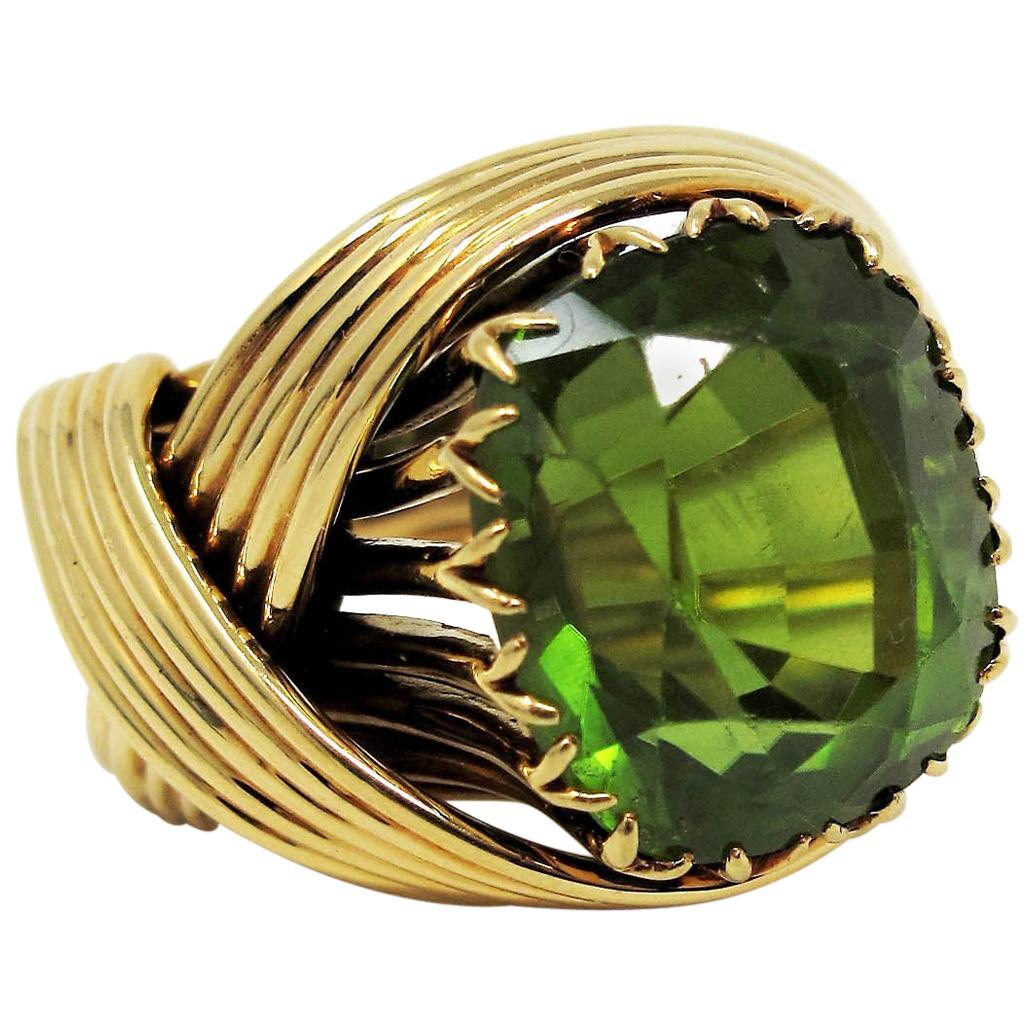 Jean Schlumberger Tiffany & Co. Peridot and 18 Karat Yellow Gold Cocktail Ring