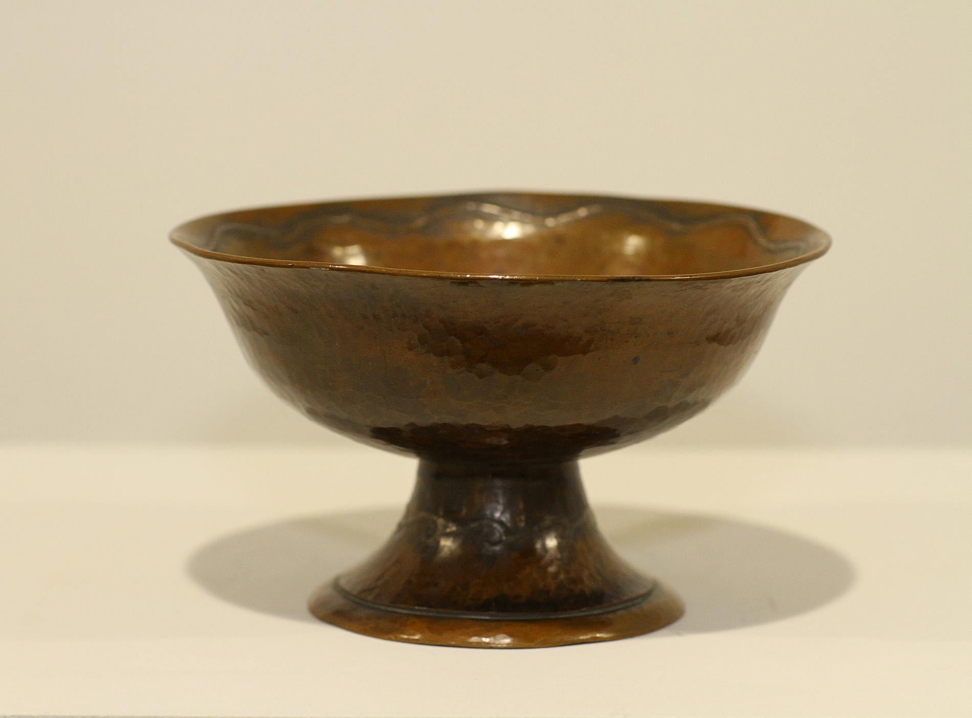 Jean Serriere, Hammered Copper and Silver Bowl, 1922-1925 For Sale 2