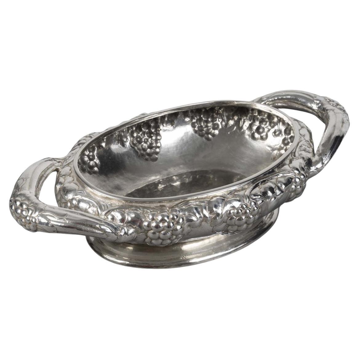JEAN SERRIERE – Oval planter in solid silver 20th century circa 1920 For Sale