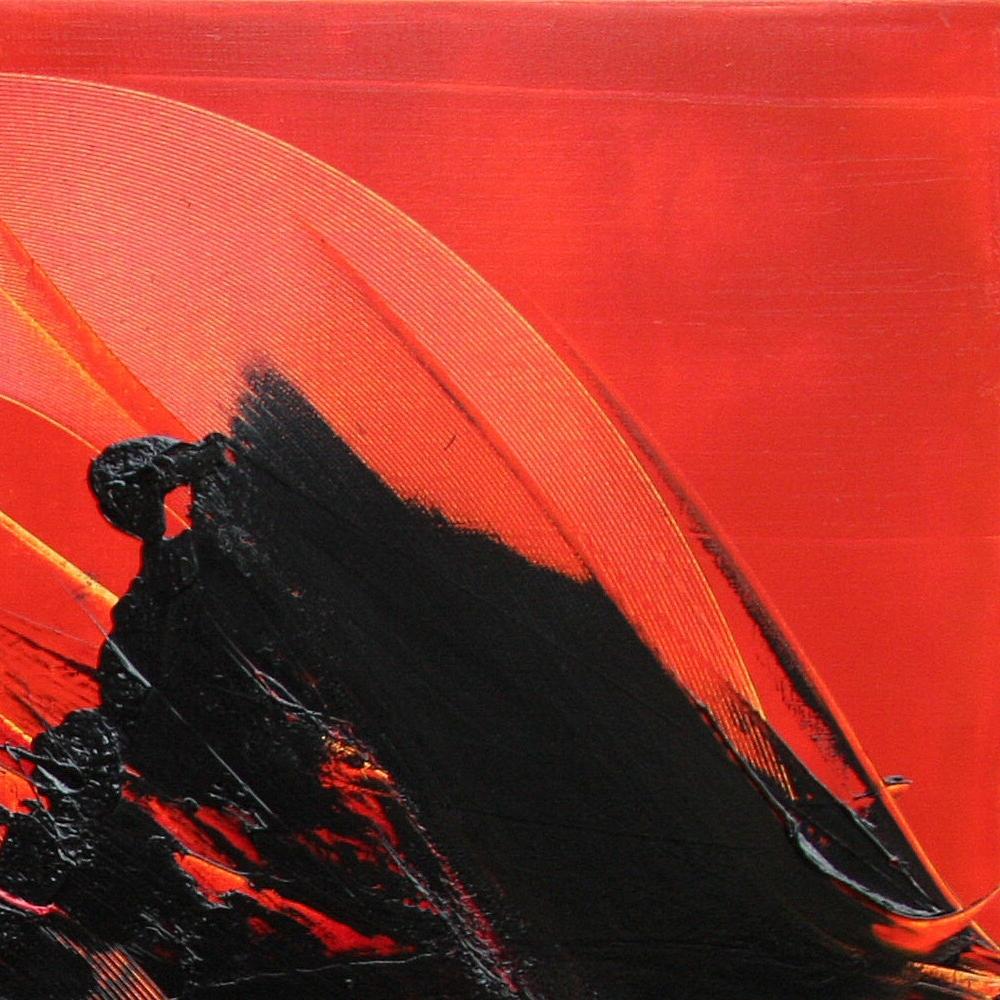Un potente dipinto astratto a olio di Jean Soyer, che misura 47,2 x 47,2 pollici (120 x 120 cm). Realizzata con una pittura a olio su tela spessa e strutturata, questa composizione di grande impatto presenta dinamiche pennellate di rosso intenso e