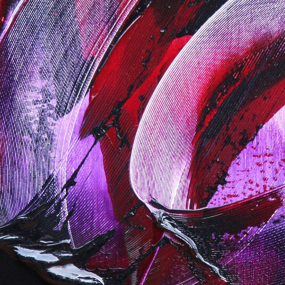 Abstraktes Ölgemälde mit roten Flecken auf dunklem Hintergrund in gesprenkelter Lila im Angebot 8