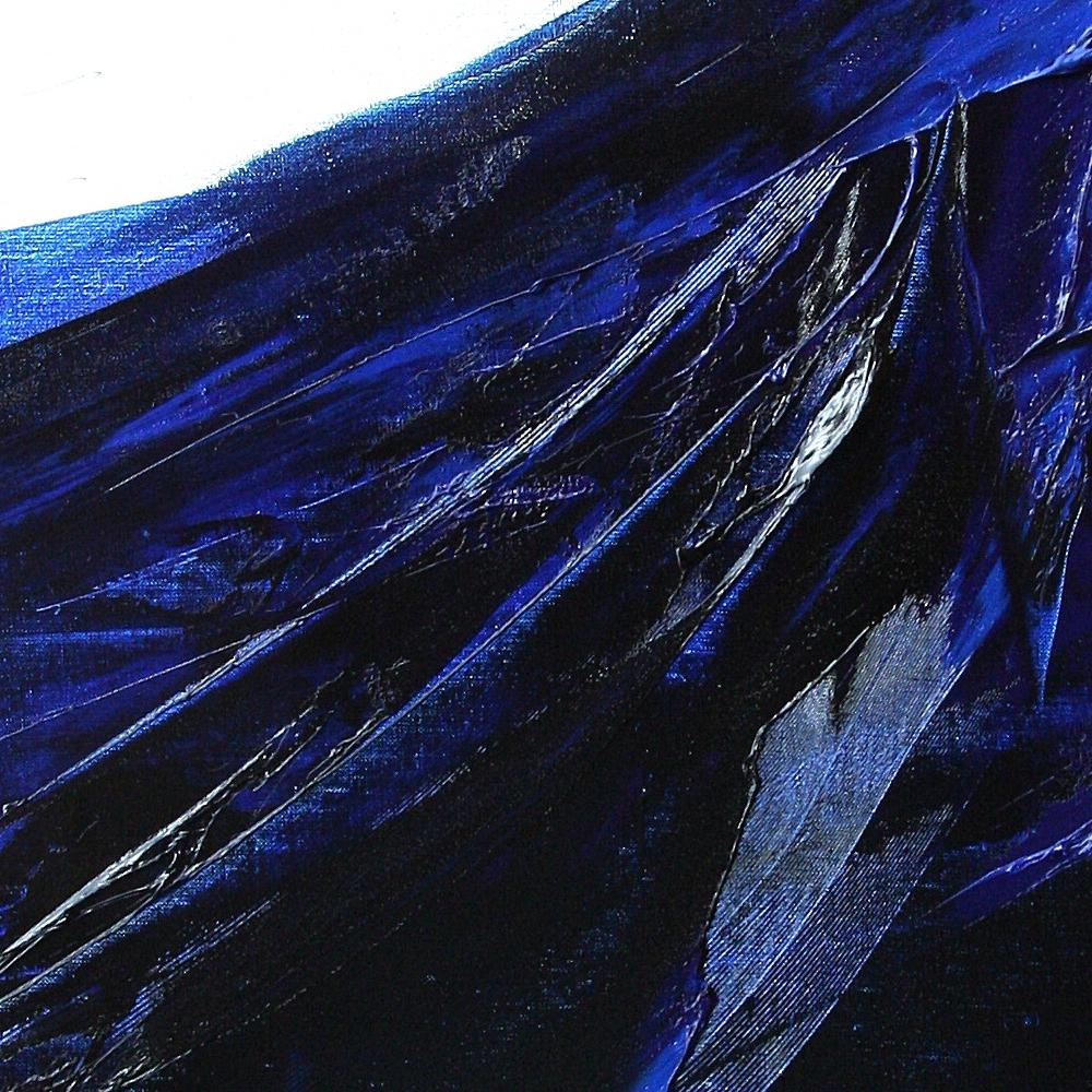 Potente paesaggio astratto blu: Interpretazione moderna della montagna in vendita 6