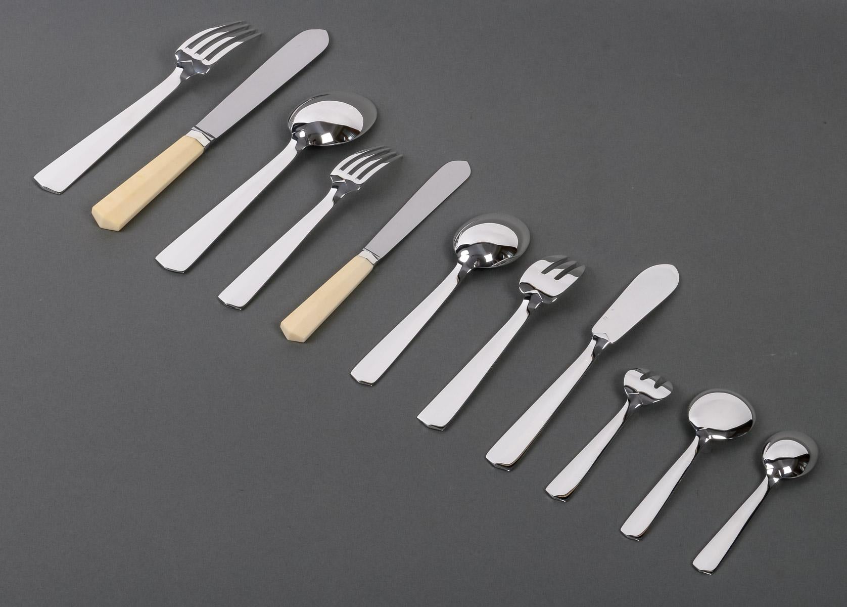 Art déco Jean Tetard - Art Deco Cutlery Flatware Set Nice Sterling Silver 152 Pieces en vente