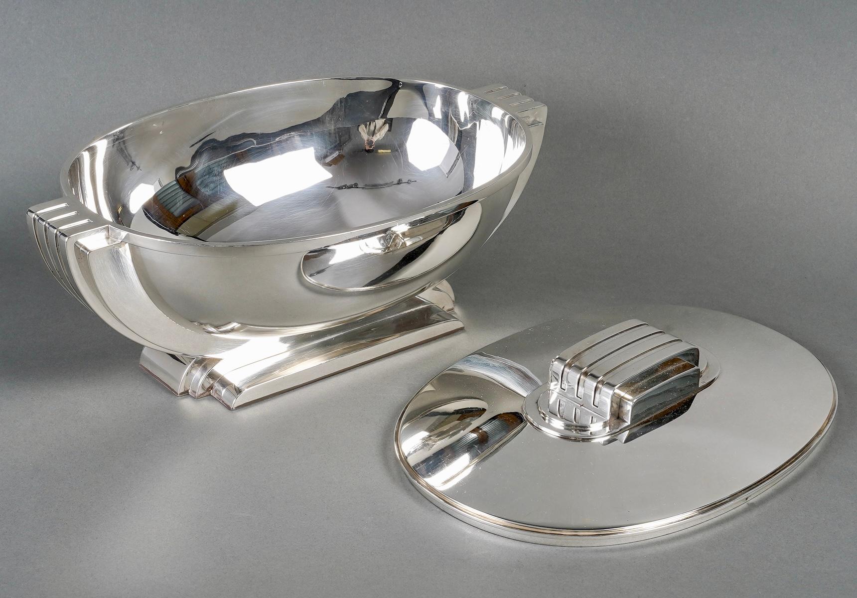 Jean Tetard, Modernist Art Deco Tureen Centerpiece Sterling Silver For Sale 11