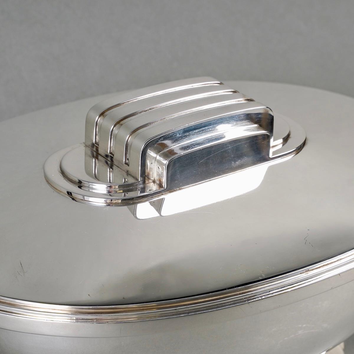 Jean Tetard, Modernist Art Deco Tureen Centerpiece Sterling Silver For Sale 1