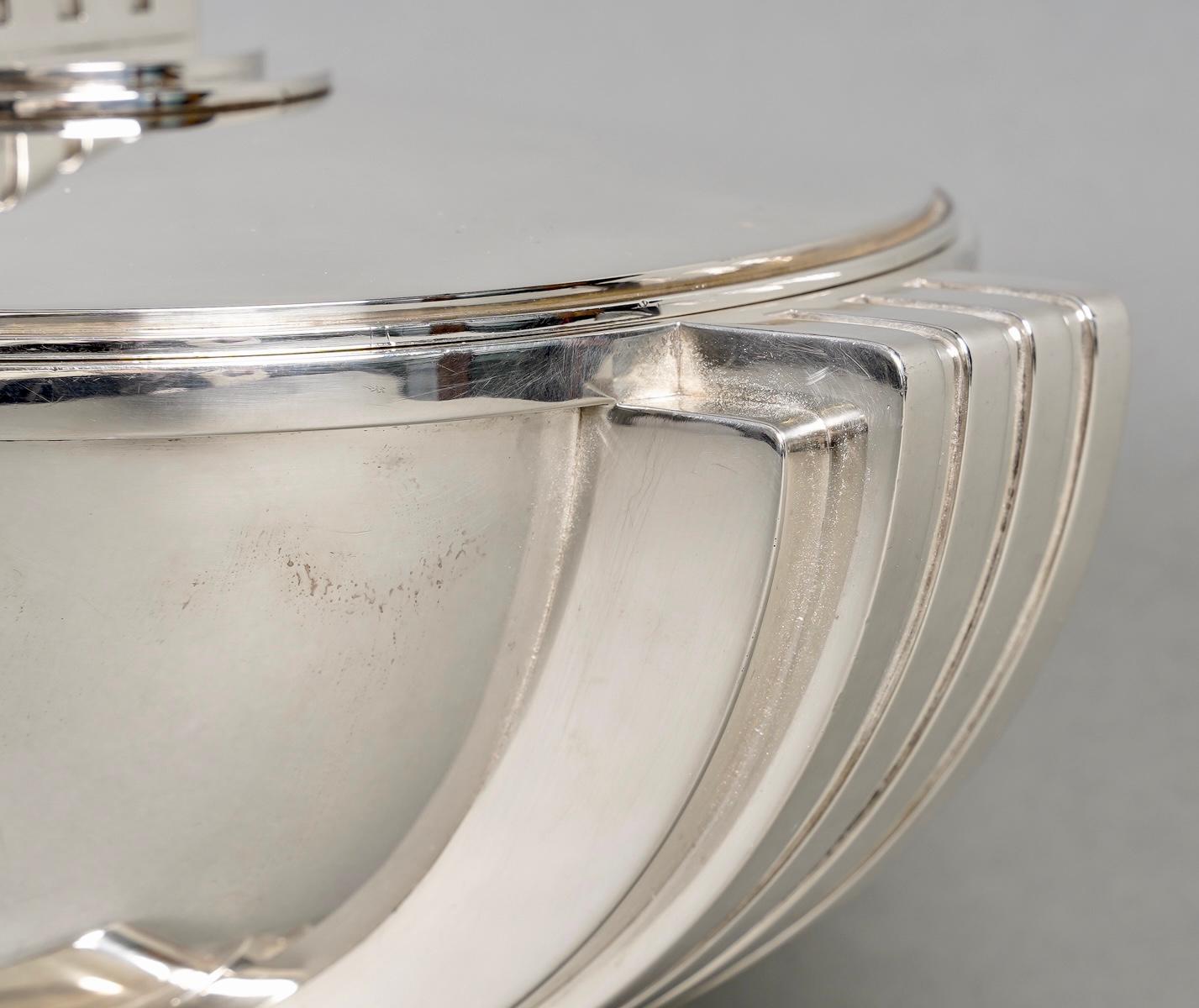 Jean Tetard, Modernist Art Deco Tureen Centerpiece Sterling Silver For Sale 2