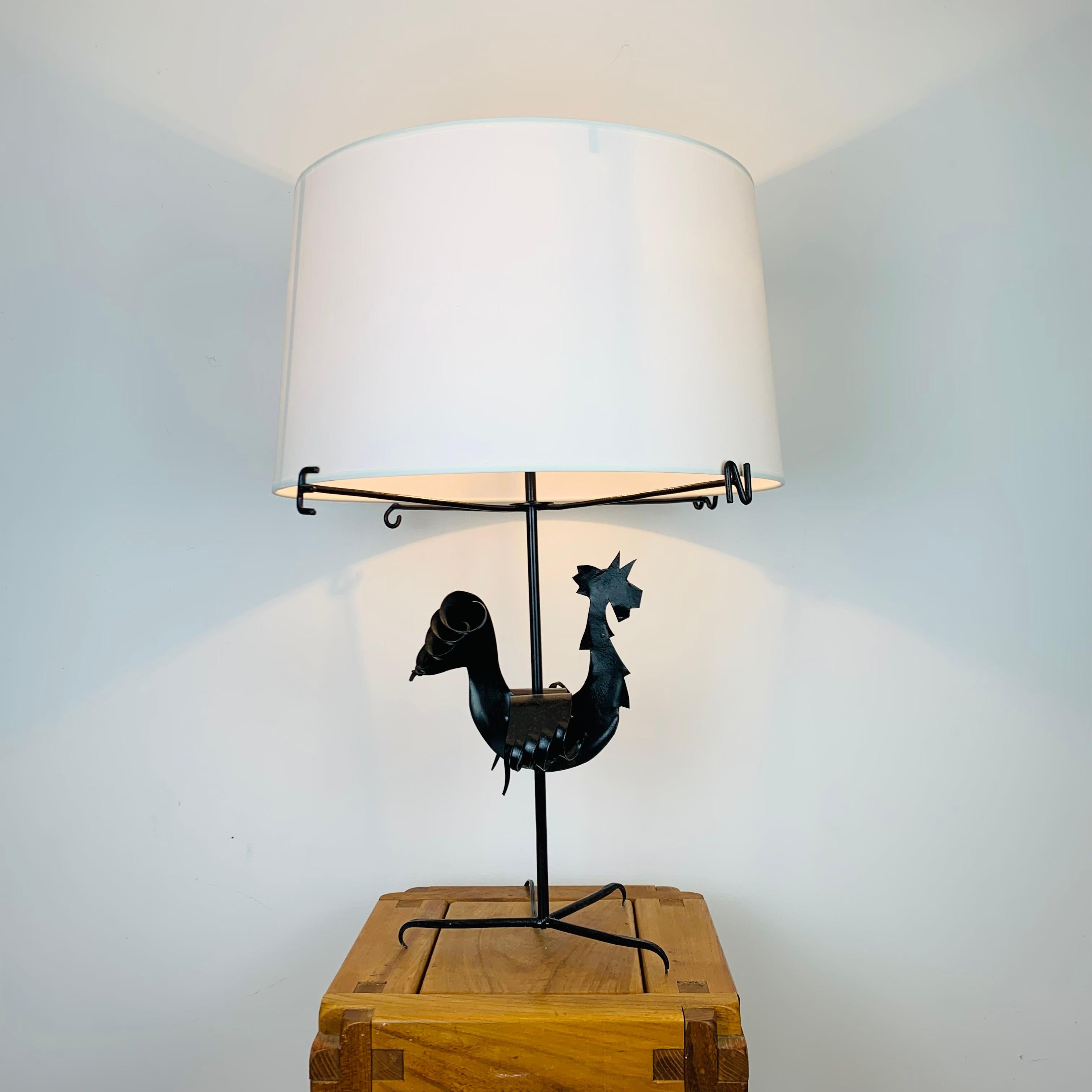 Jean Touret, rooster lamp, wrought iron In Good Condition For Sale In BELFORT, FR