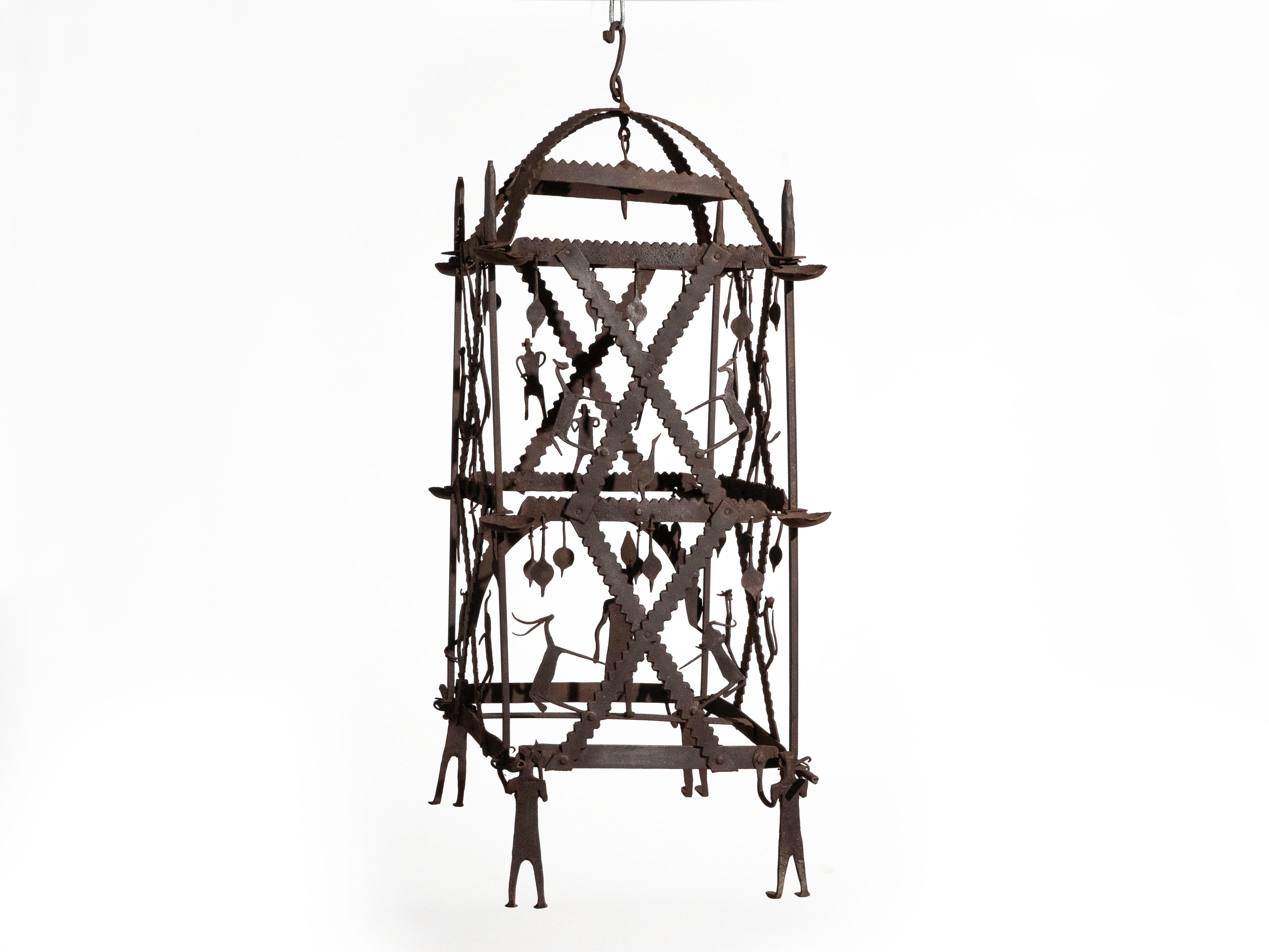 Lampadario in ferro battuto di Jean Touret per Les Artisans de Marolles, Francia, anni '50 in vendita 6