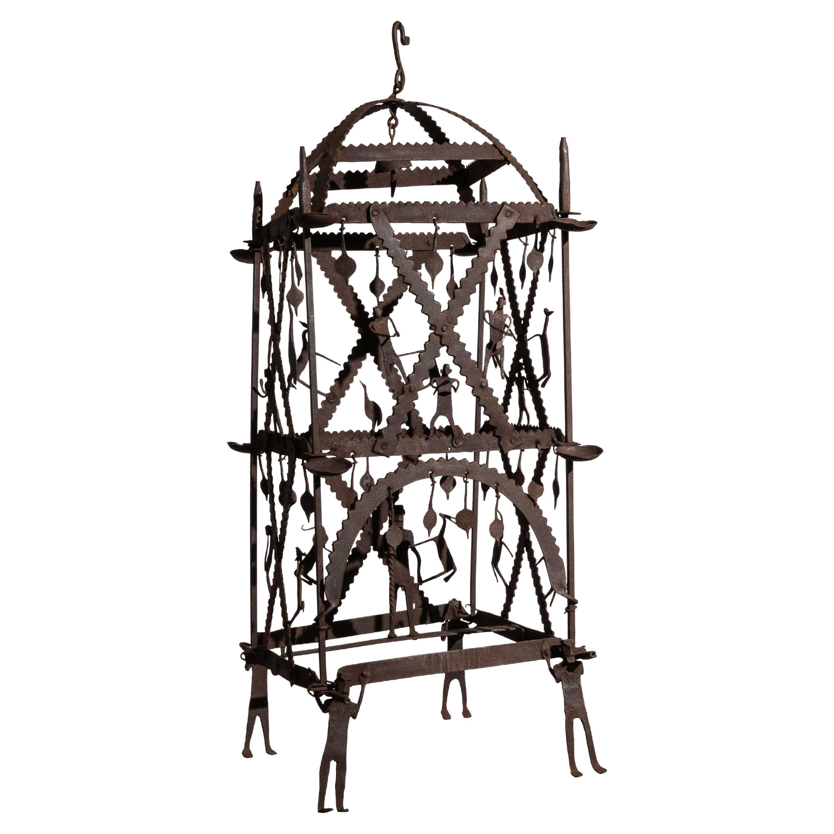 Lampadario in ferro battuto di Jean Touret per Les Artisans de Marolles, Francia, anni '50 in vendita