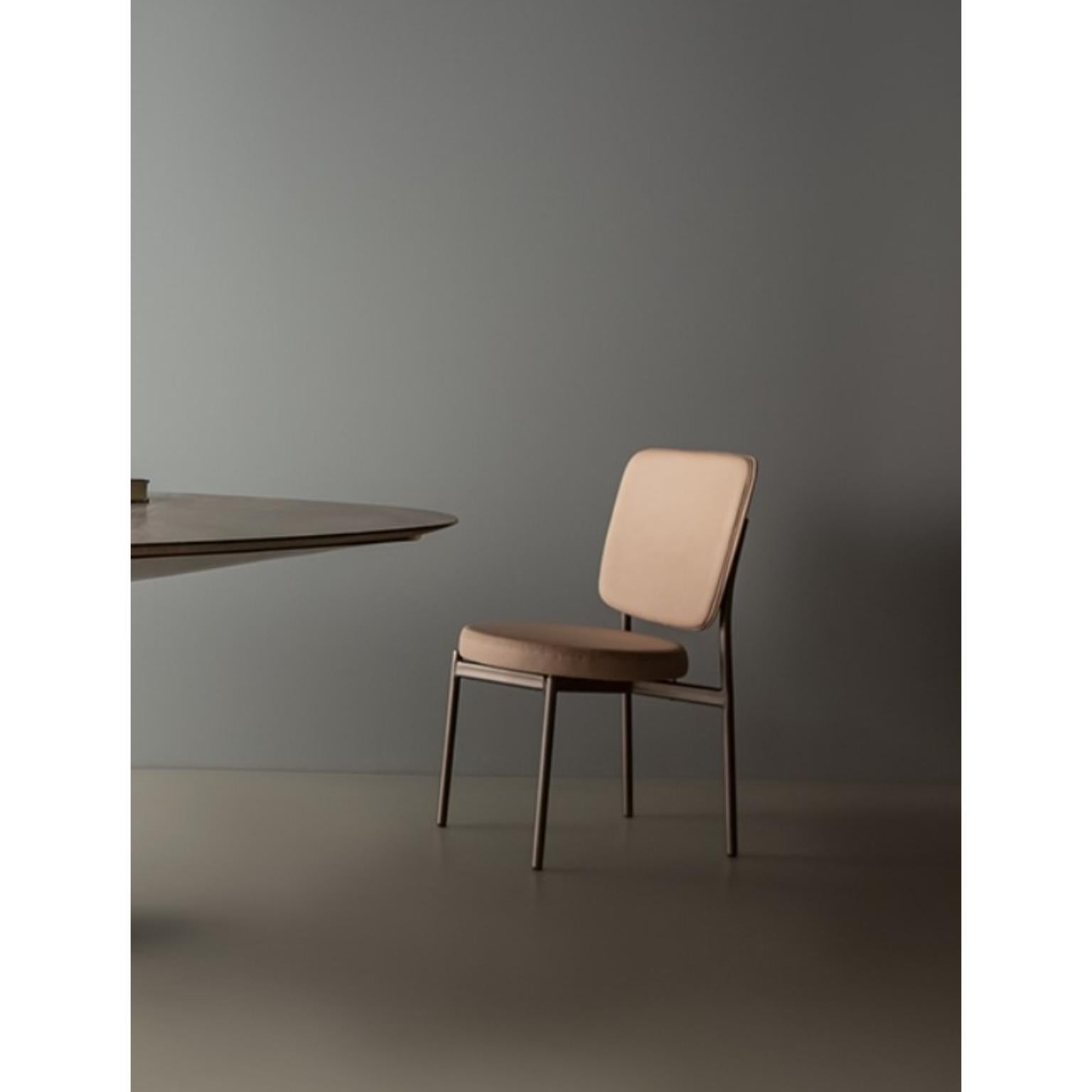 Post-Modern Jean Uni Chair by Doimo Brasil For Sale