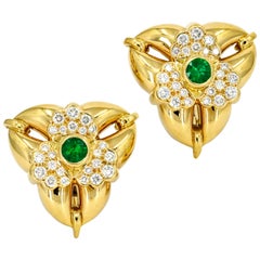 Jean Vitau 18 Karat Yellow Gold Emerald Diamond Trillium Flower Earrings