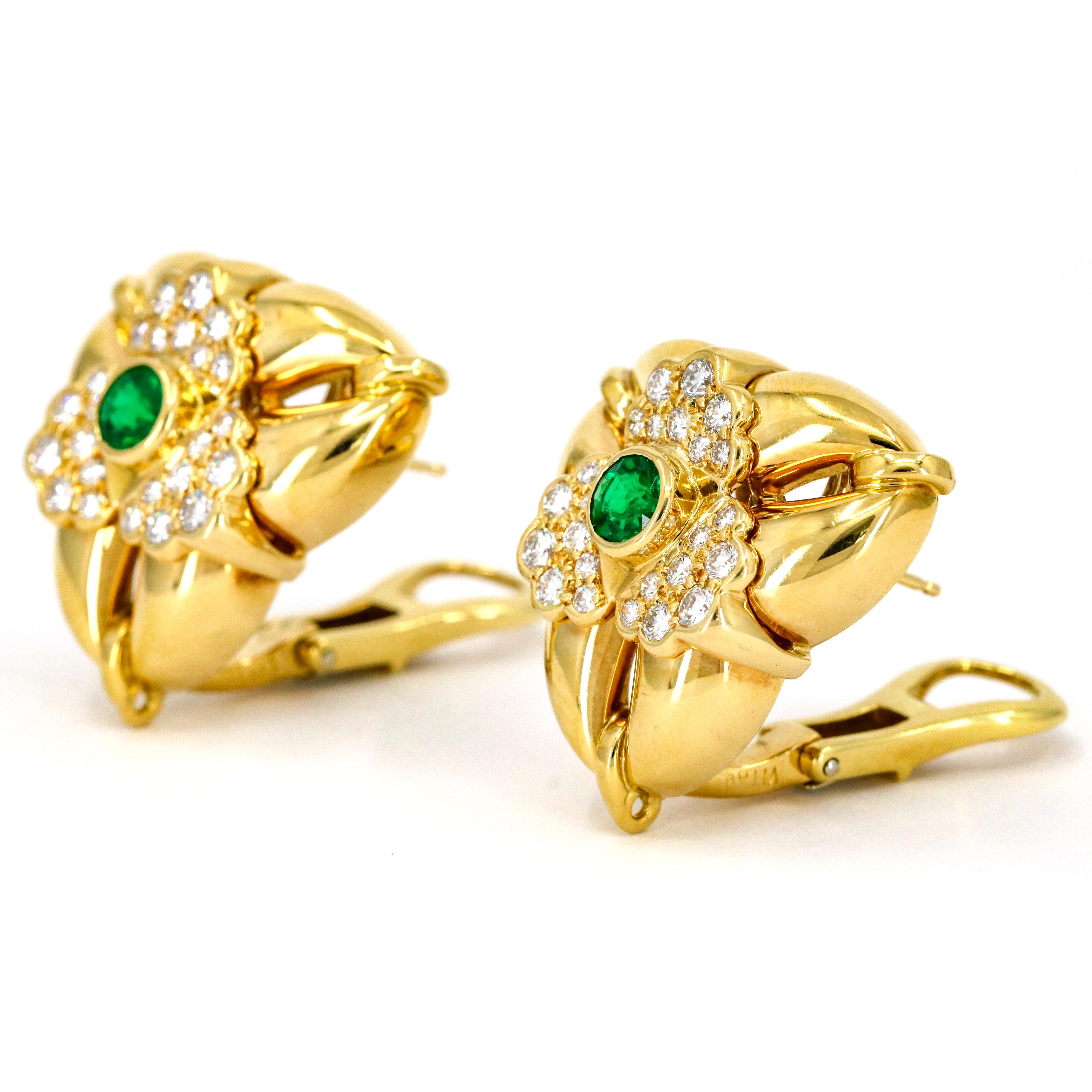 Jean Vitau 18 Karat Yellow Gold Emerald Diamond Trillium Flower Earrings For Sale 1