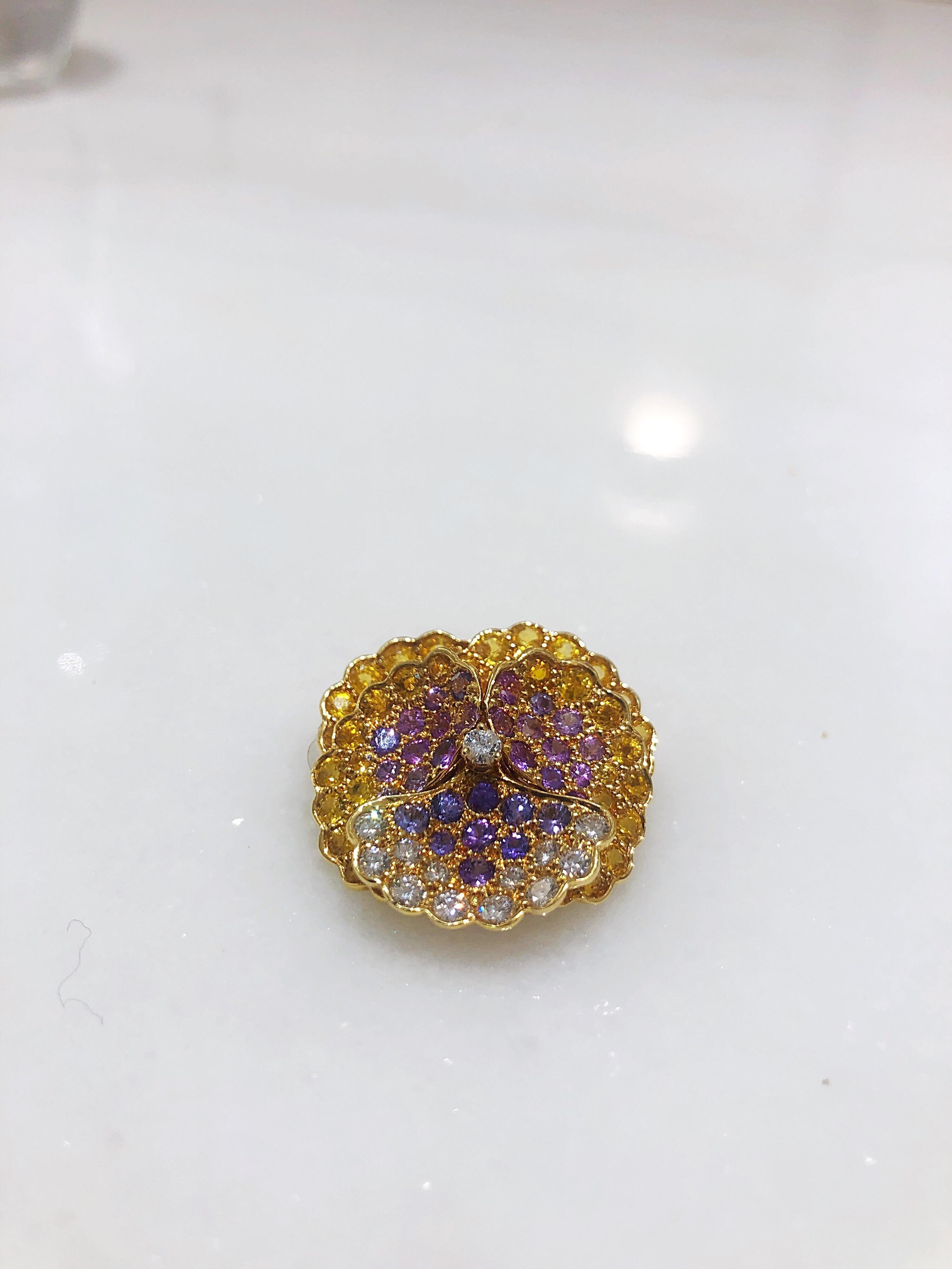 Jean Vitau 18 Karat Yellow Gold, Diamond and Colored Sapphires Pansy Brooch In New Condition For Sale In New York, NY
